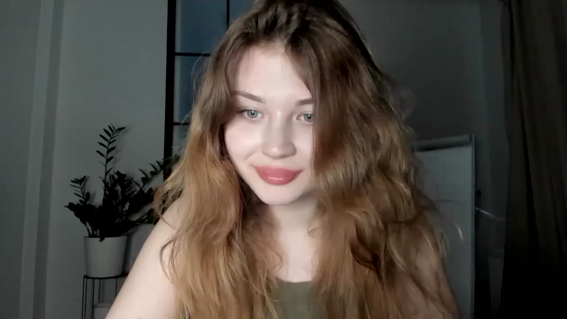 Gallery image thumbnail from Cassiopeeia's myfreecams stream on, 04/02/2023, 16:06 image 13 of 20