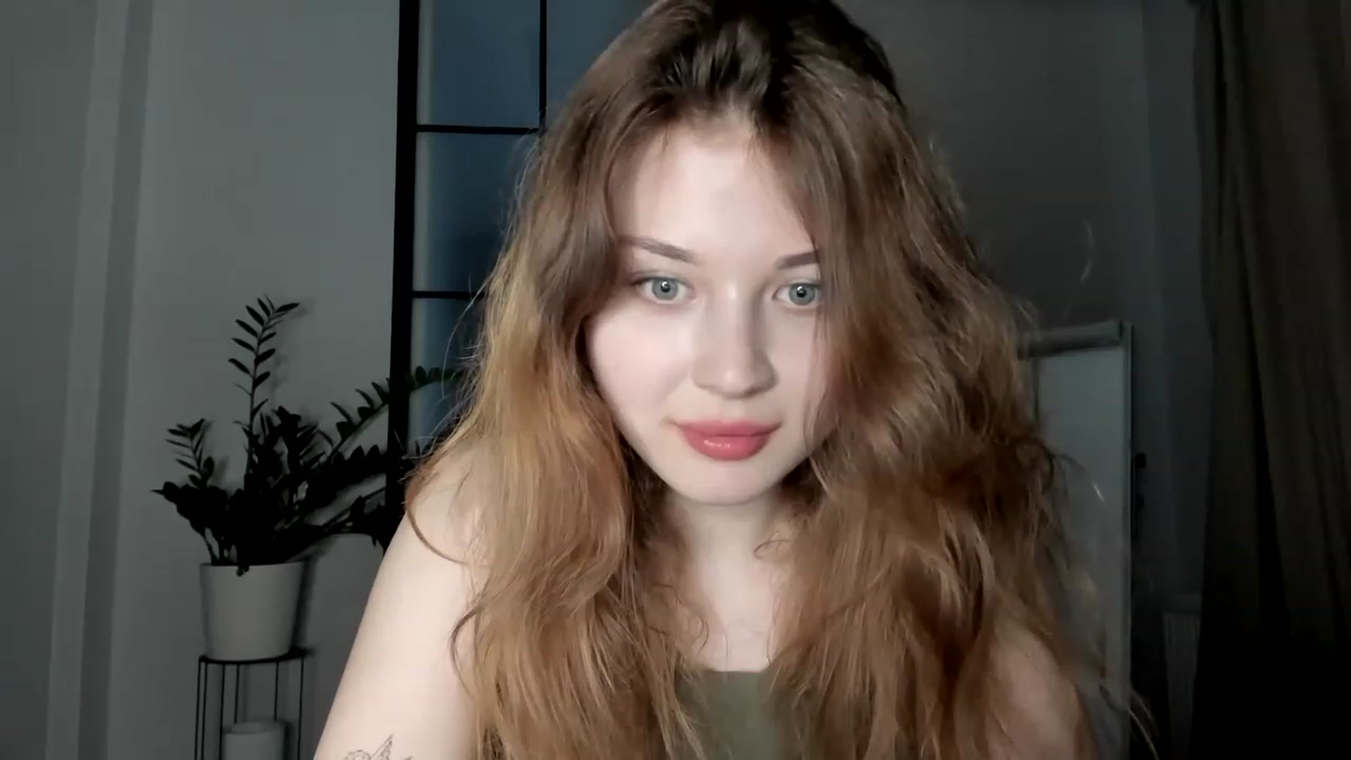 Gallery image thumbnail from Cassiopeeia's myfreecams stream on, 04/02/2023, 16:06 image 11 of 20