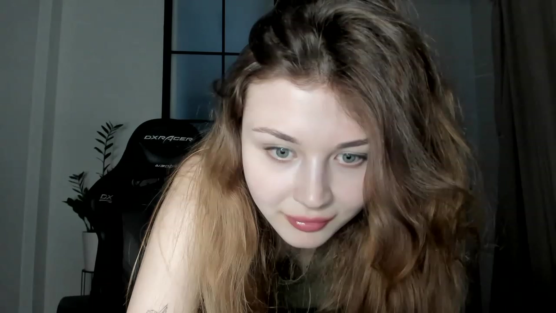Gallery image thumbnail from Cassiopeeia's myfreecams stream on, 04/02/2023, 16:06 image 6 of 20