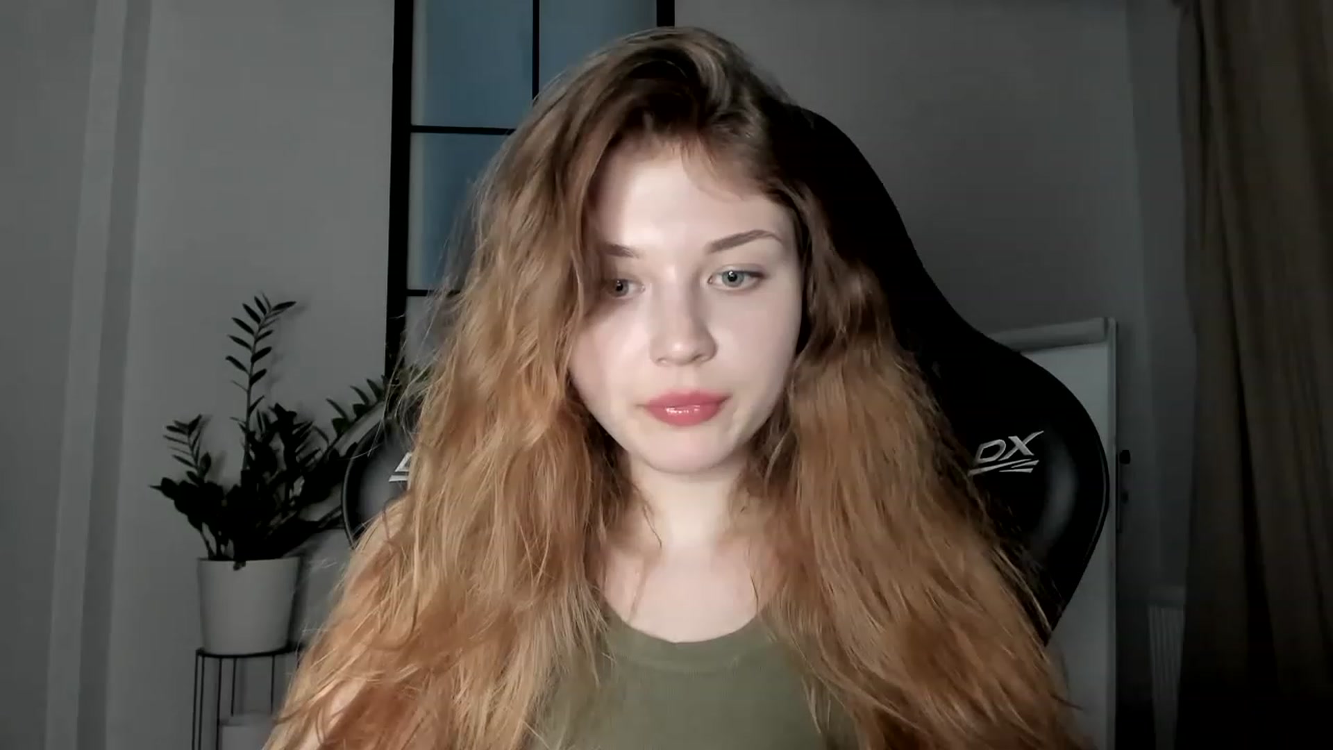Gallery image thumbnail from Cassiopeeia's myfreecams stream on, 04/02/2023, 16:06 image 2 of 20
