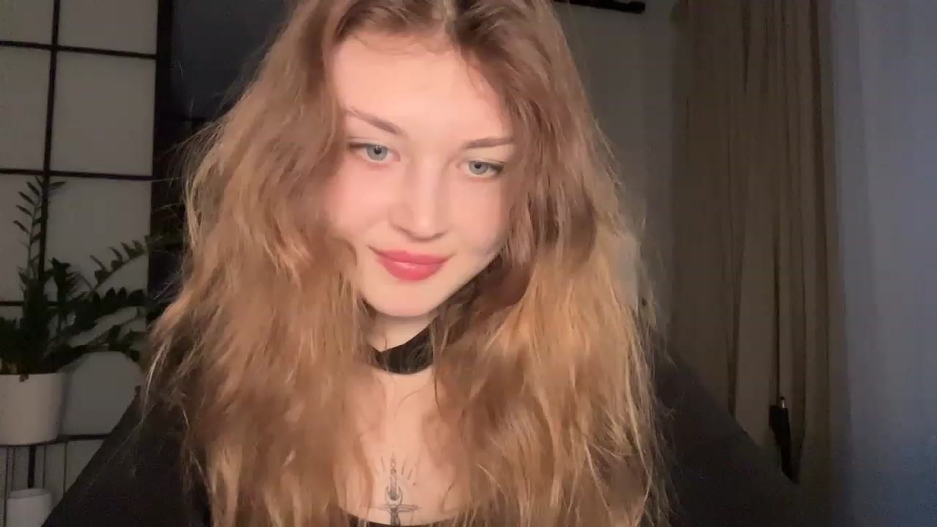 Gallery image thumbnail from Cassiopeeia's myfreecams stream on, 04/03/2023, 16:38 image 20 of 20