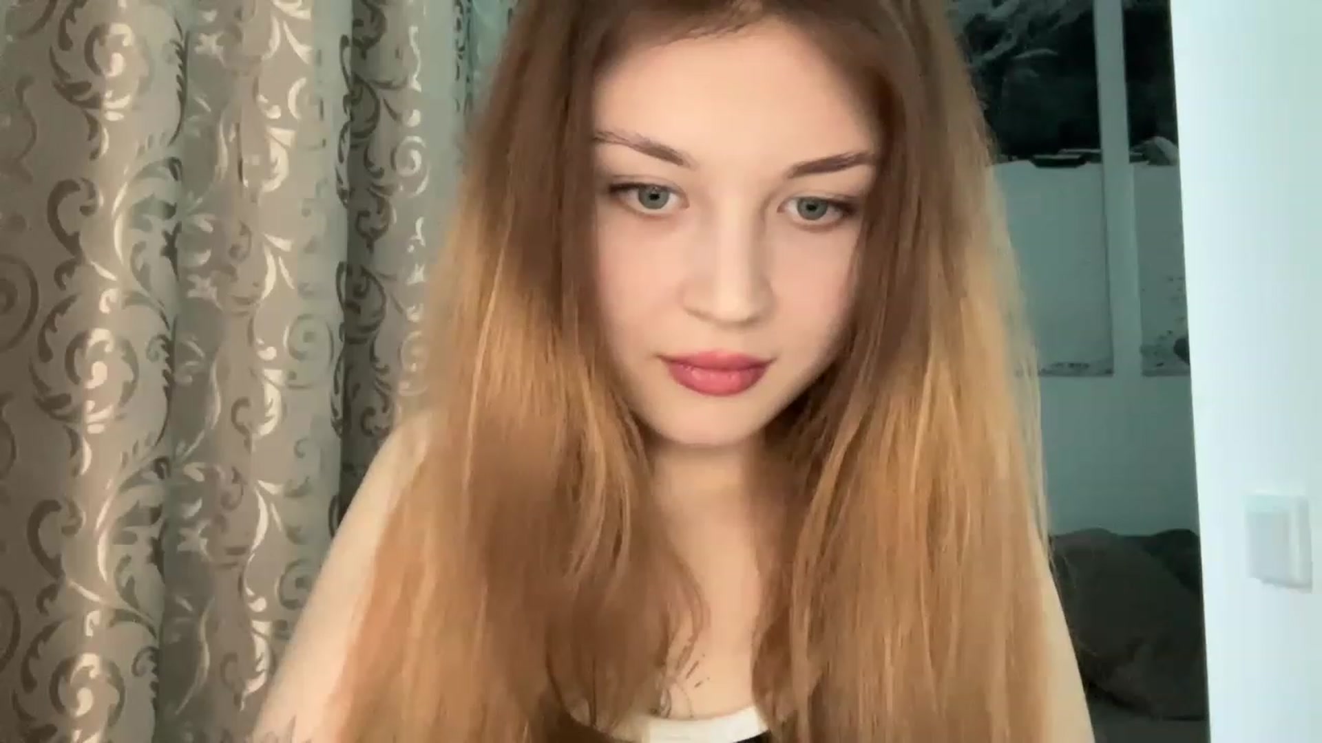 Gallery image thumbnail from Cassiopeeia's myfreecams stream on, 04/06/2023, 14:53 image 7 of 20