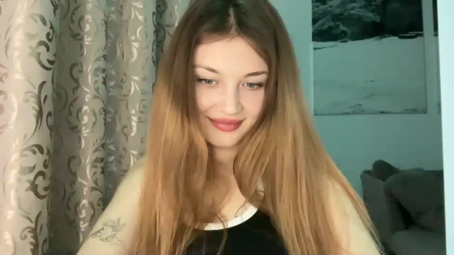 Gallery image thumbnail from Cassiopeeia's myfreecams stream on, 04/06/2023, 14:53 image 13 of 20
