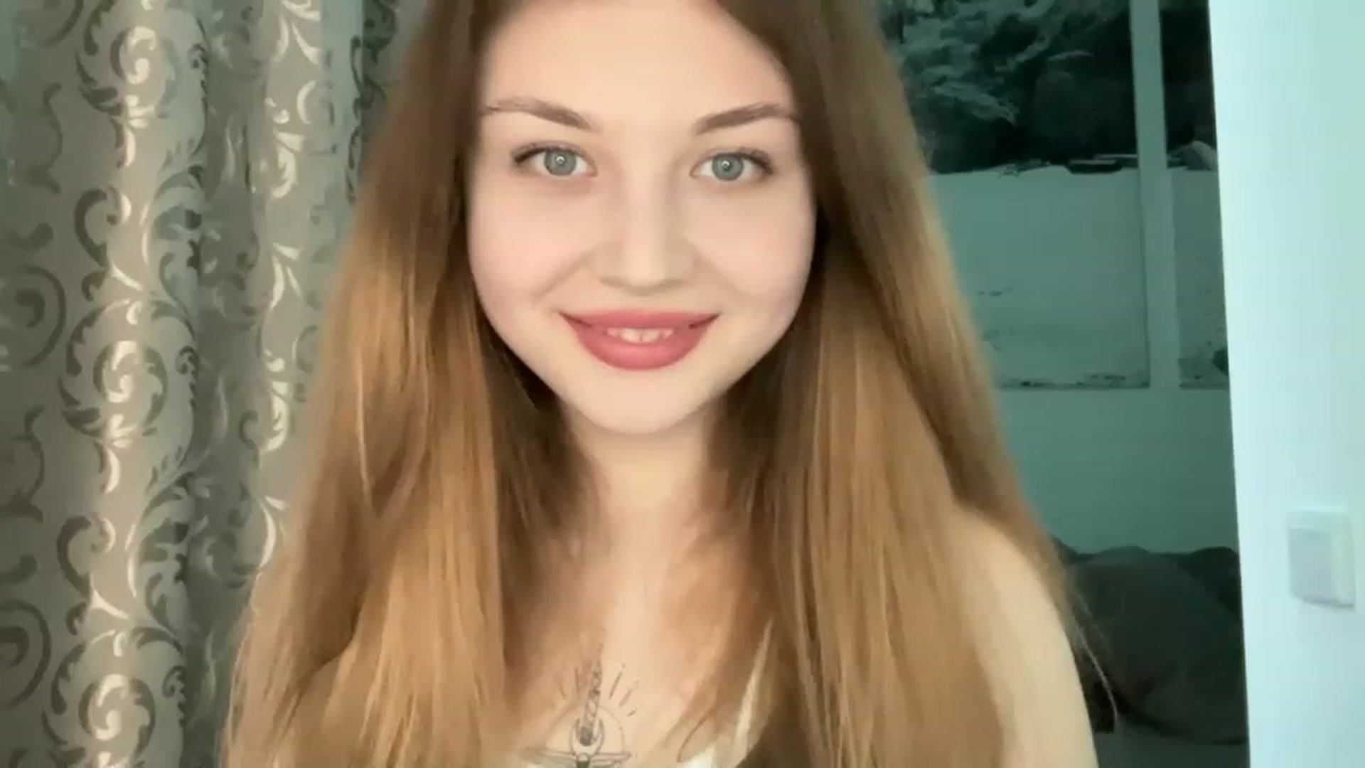 Gallery image thumbnail from Cassiopeeia's myfreecams stream on, 04/06/2023, 14:53 image 3 of 20