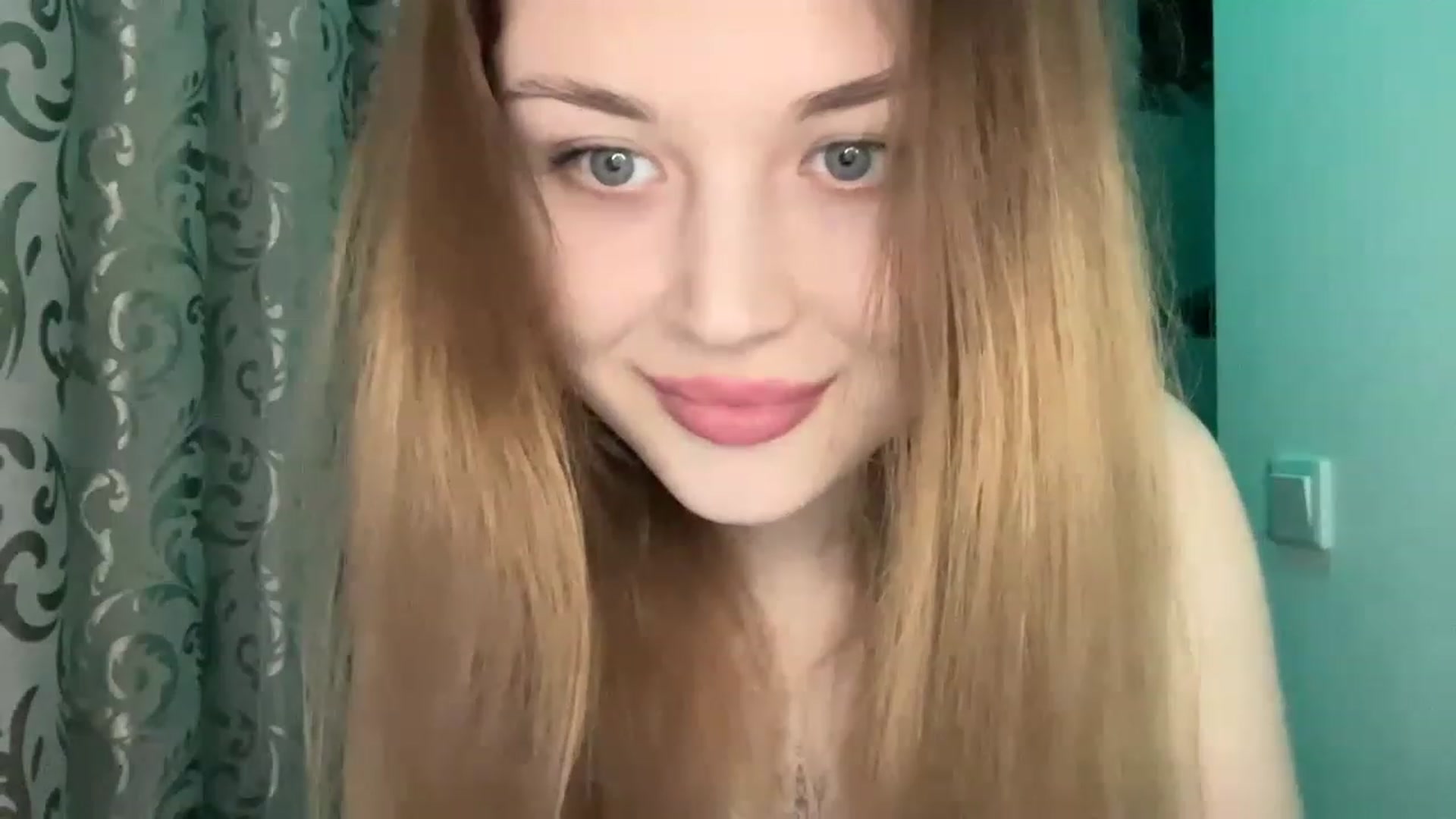 Gallery image thumbnail from Cassiopeeia's myfreecams stream on, 04/06/2023, 16:52 image 20 of 20