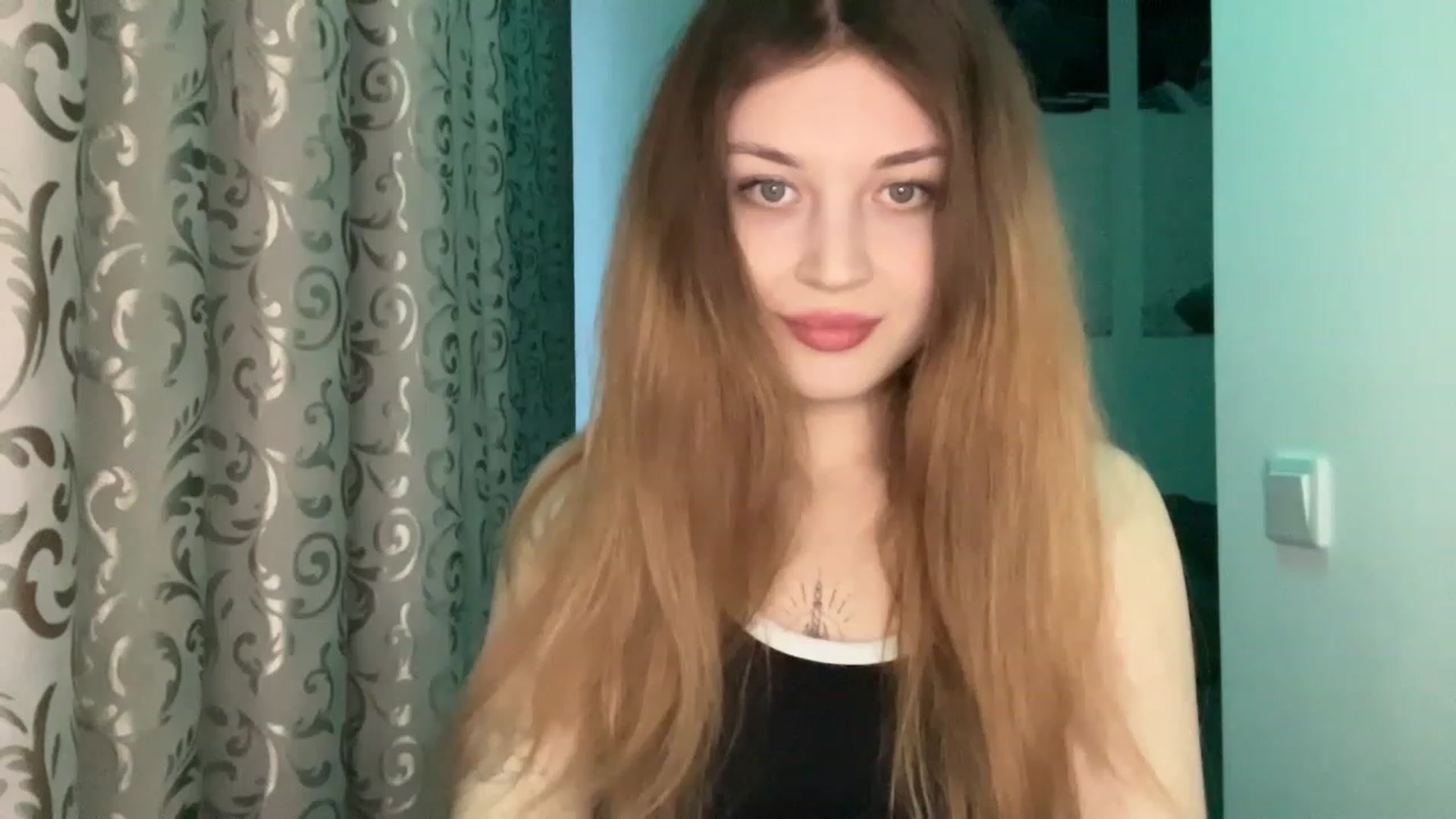 Gallery image thumbnail from Cassiopeeia's myfreecams stream on, 04/06/2023, 16:52 image 1 of 20