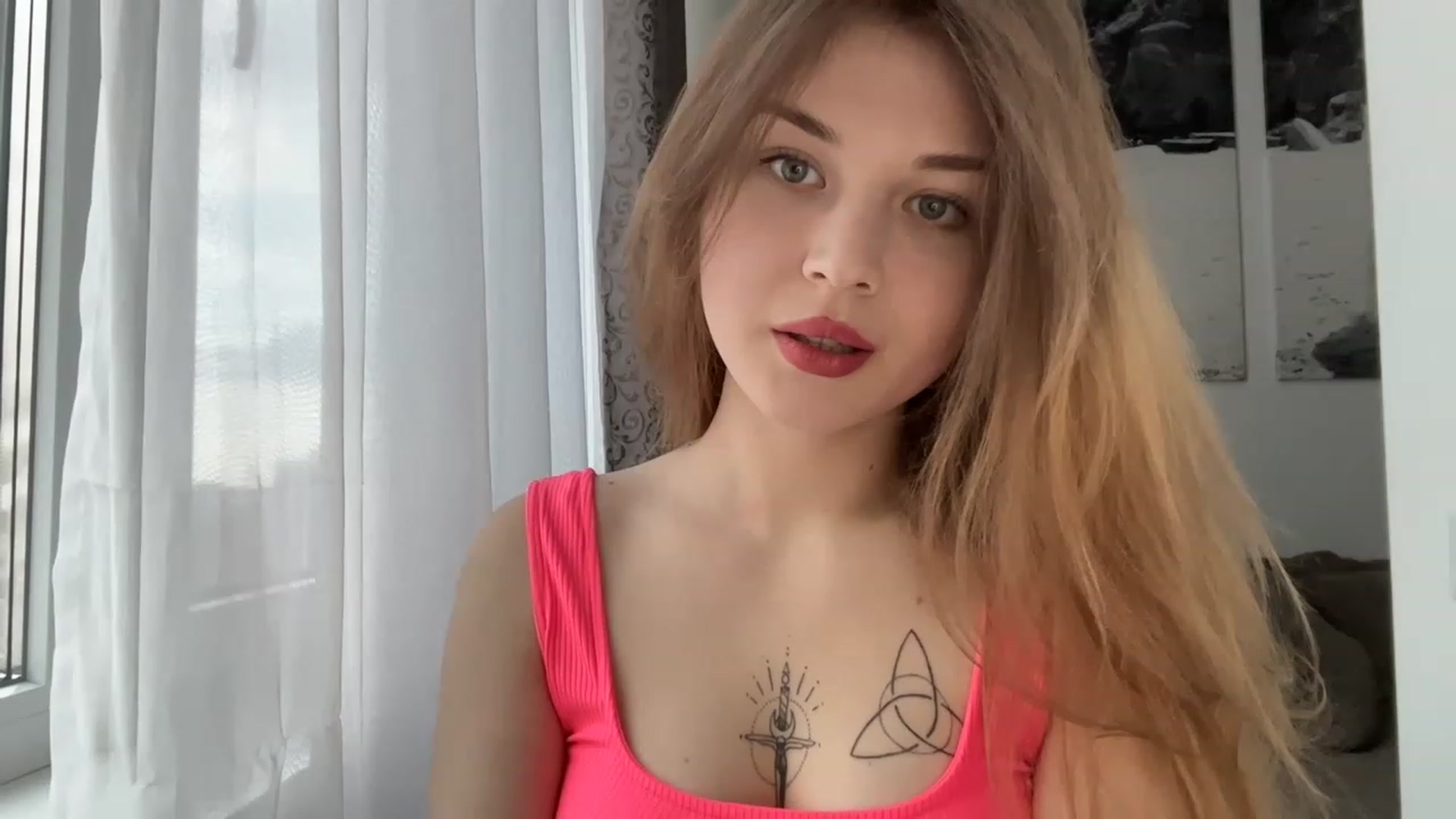 Gallery image thumbnail from Cassiopeeia's myfreecams stream on, 04/08/2023, 15:30 image 5 of 20