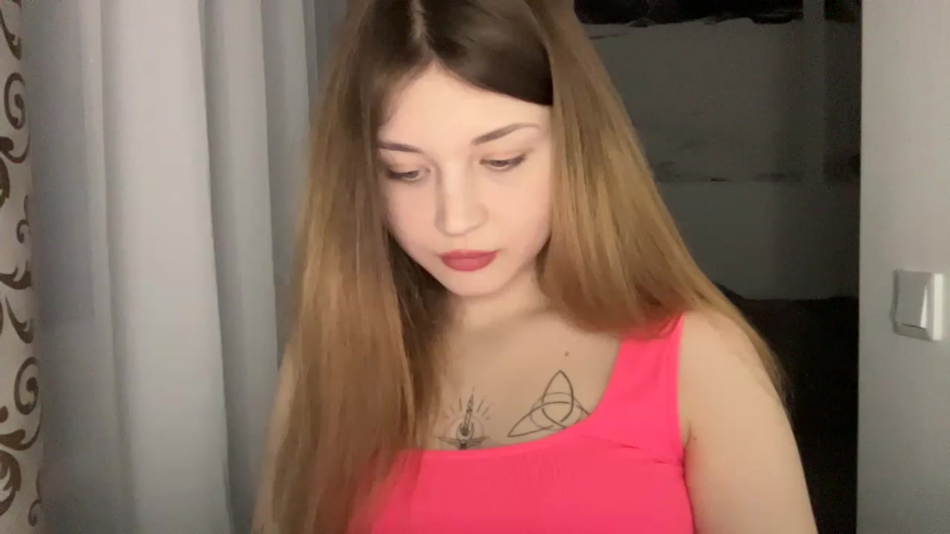 Gallery image thumbnail from Cassiopeeia's myfreecams stream on, 04/08/2023, 17:15 image 7 of 20