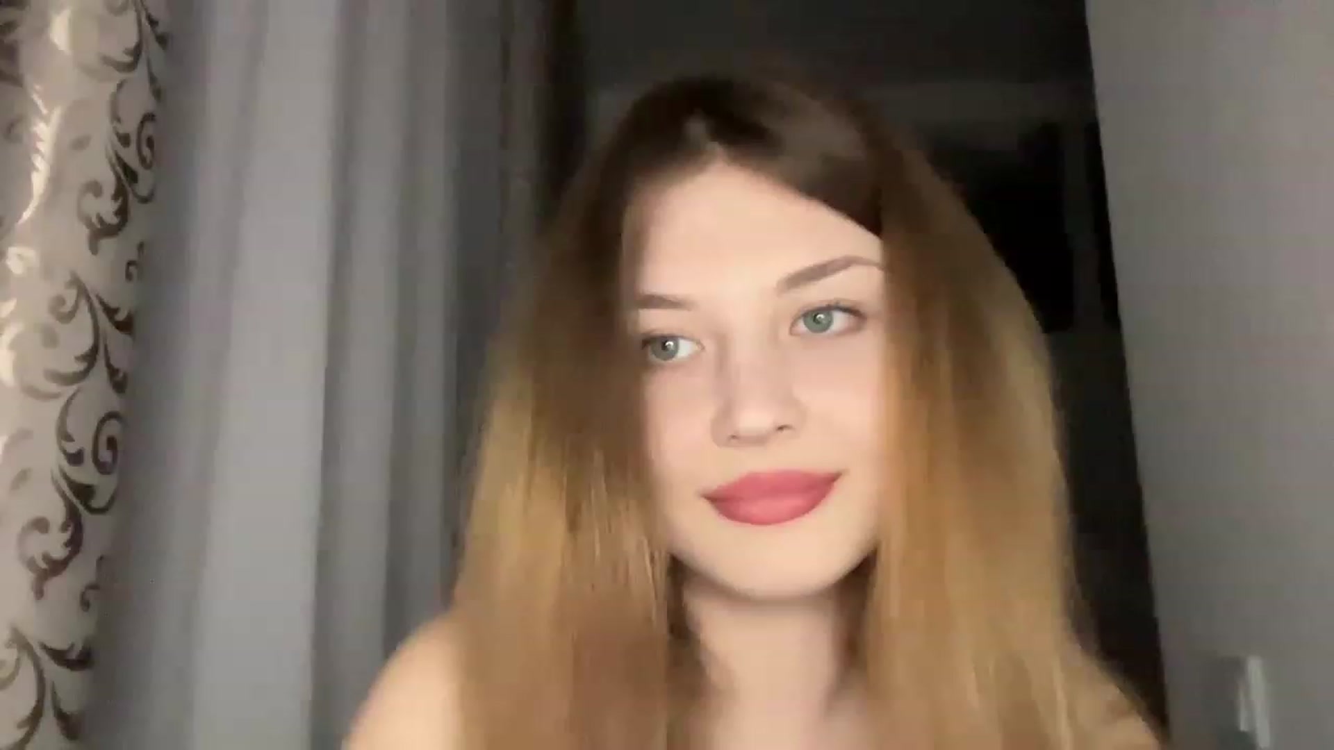 Gallery image thumbnail from Cassiopeeia's myfreecams stream on, 04/08/2023, 17:15 image 15 of 20