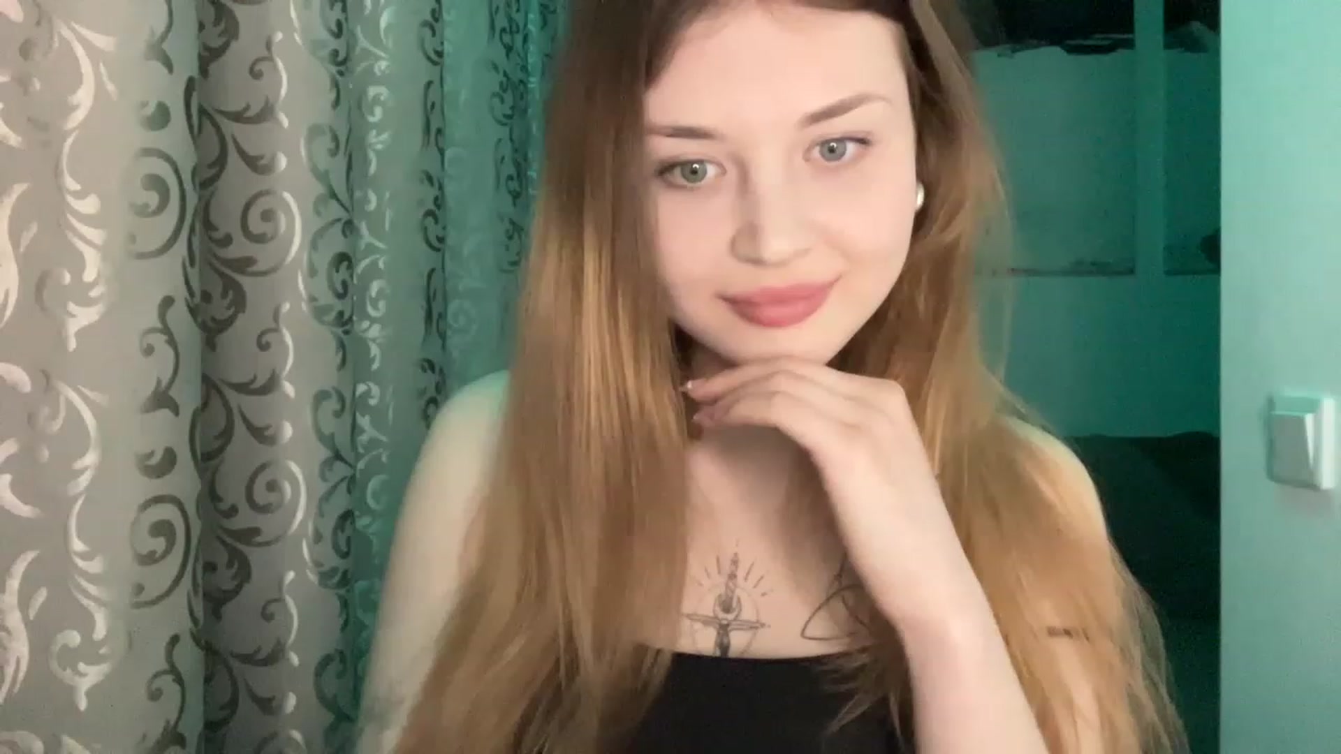 Gallery image thumbnail from Cassiopeeia's myfreecams stream on, 04/09/2023, 17:18 image 2 of 20