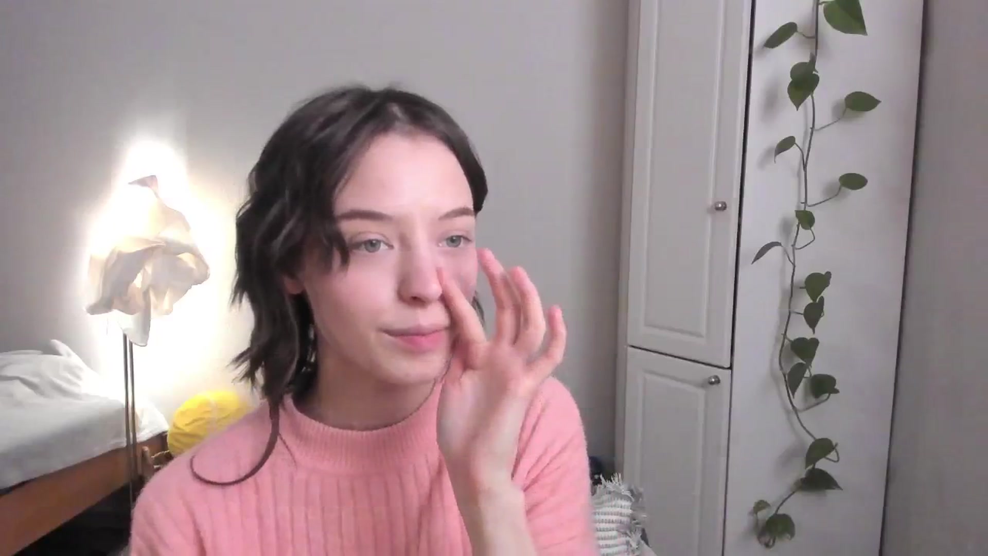 Gallery image thumbnail from CassislanD's myfreecams stream on, 04/25/2024, 18:46 image 19 of 20