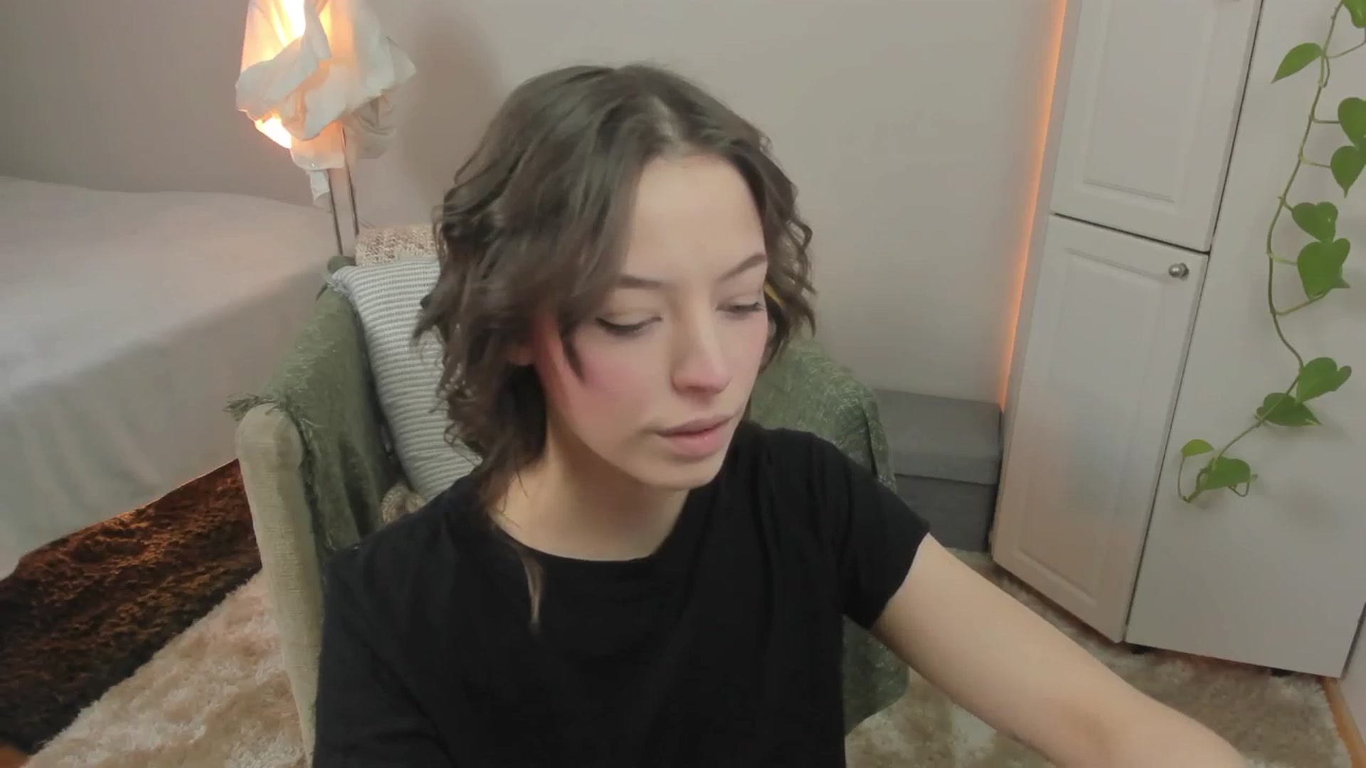 Gallery image thumbnail from CassislanD's myfreecams stream on, 05/15/2024, 14:13 image 15 of 20