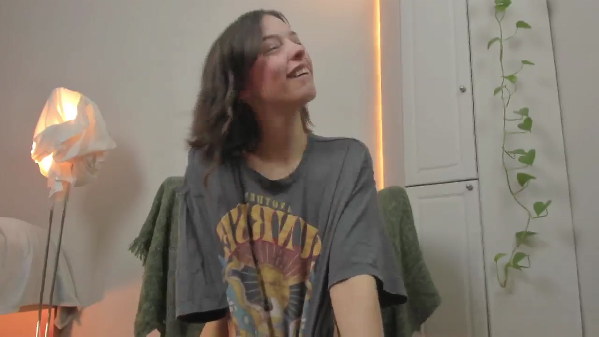 Gallery image thumbnail from CassislanD's myfreecams stream on, 05/26/2024, 15:05 image 7 of 20