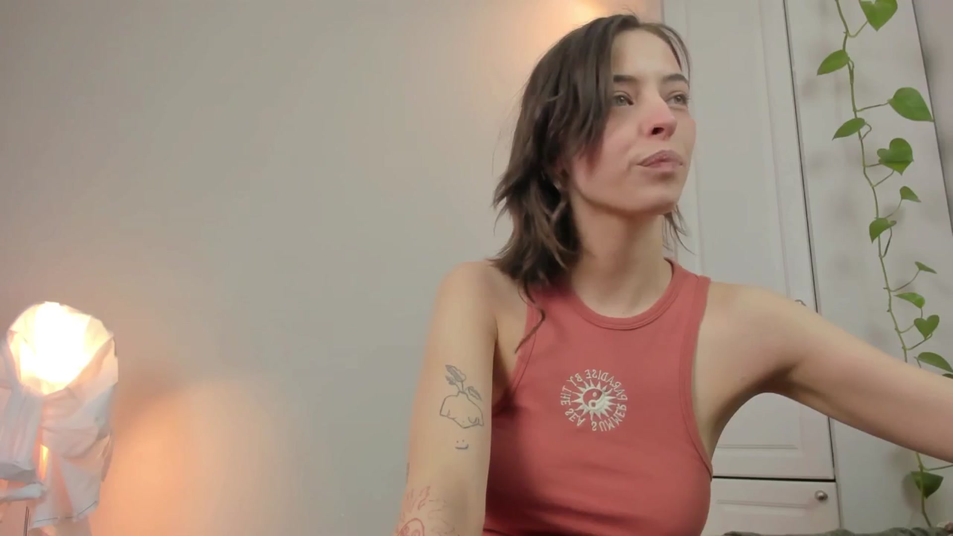 Gallery image thumbnail from CassislanD's myfreecams stream on, 06/20/2024, 15:49 image 10 of 20