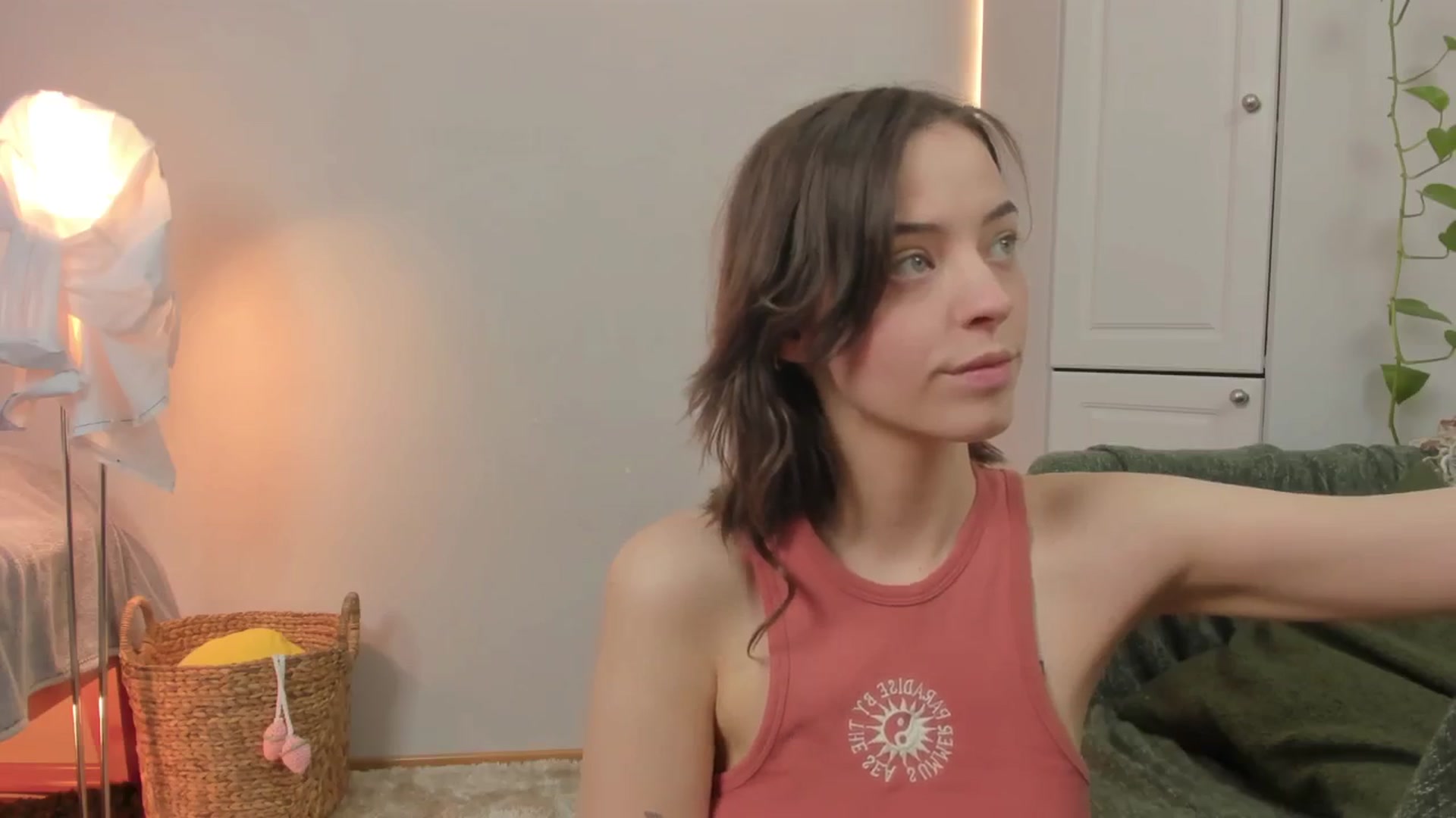 Gallery image thumbnail from CassislanD's myfreecams stream on, 06/20/2024, 15:49 image 8 of 20