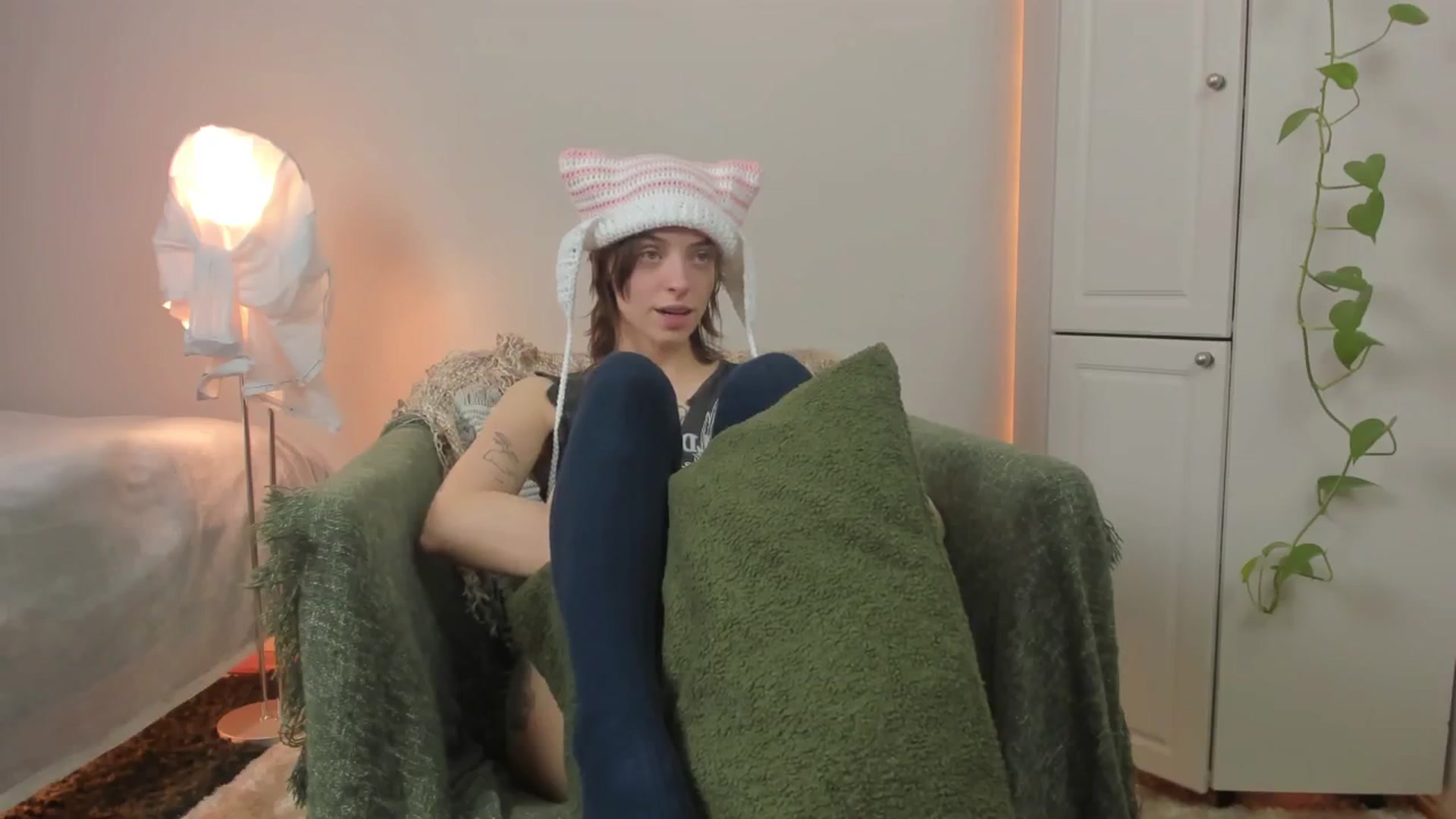 Gallery image thumbnail from CassislanD's myfreecams stream on, 06/26/2024, 22:02 image 9 of 20
