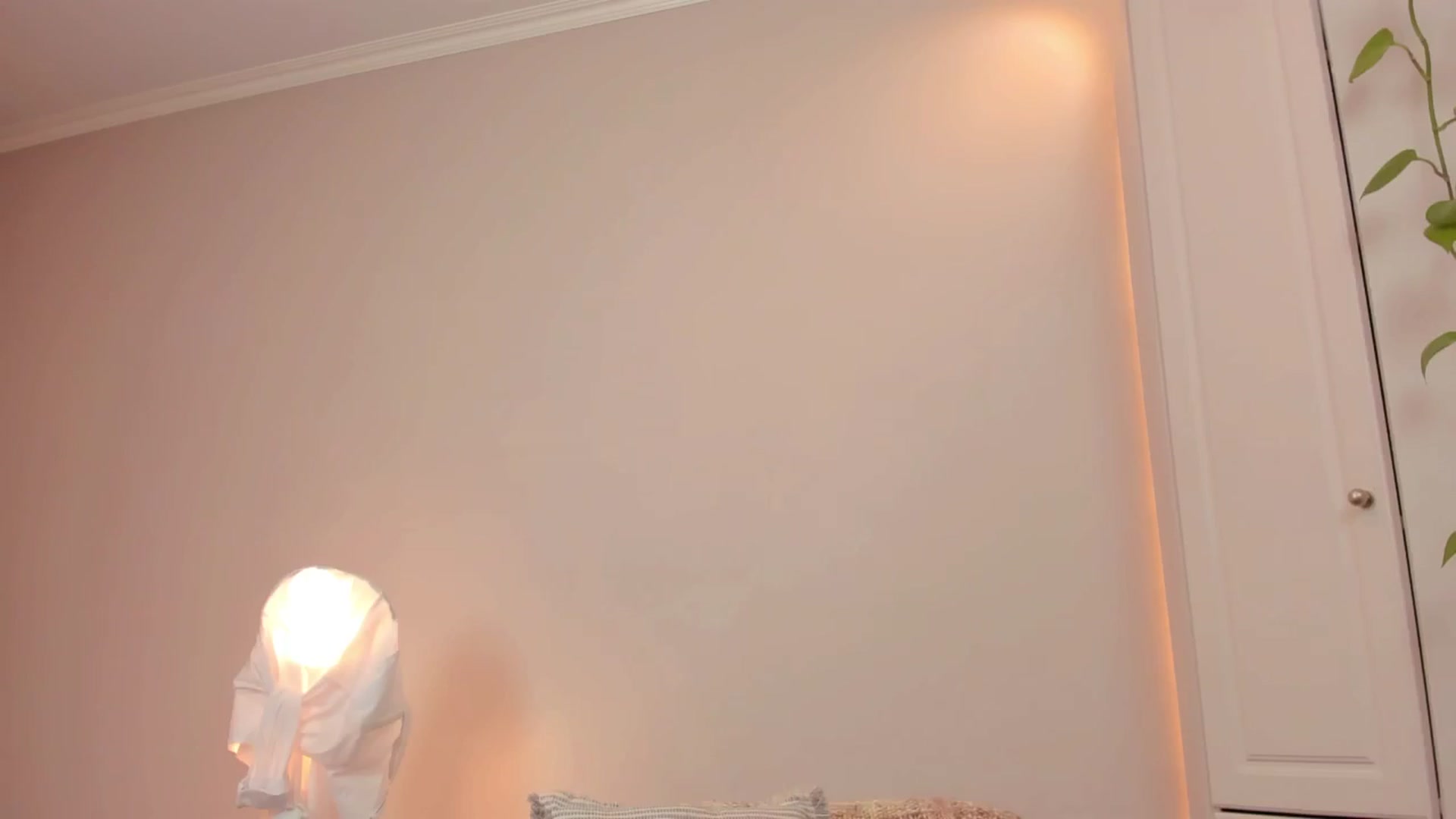 Gallery image thumbnail from CassislanD's myfreecams stream on, 06/27/2024, 14:01 image 7 of 20