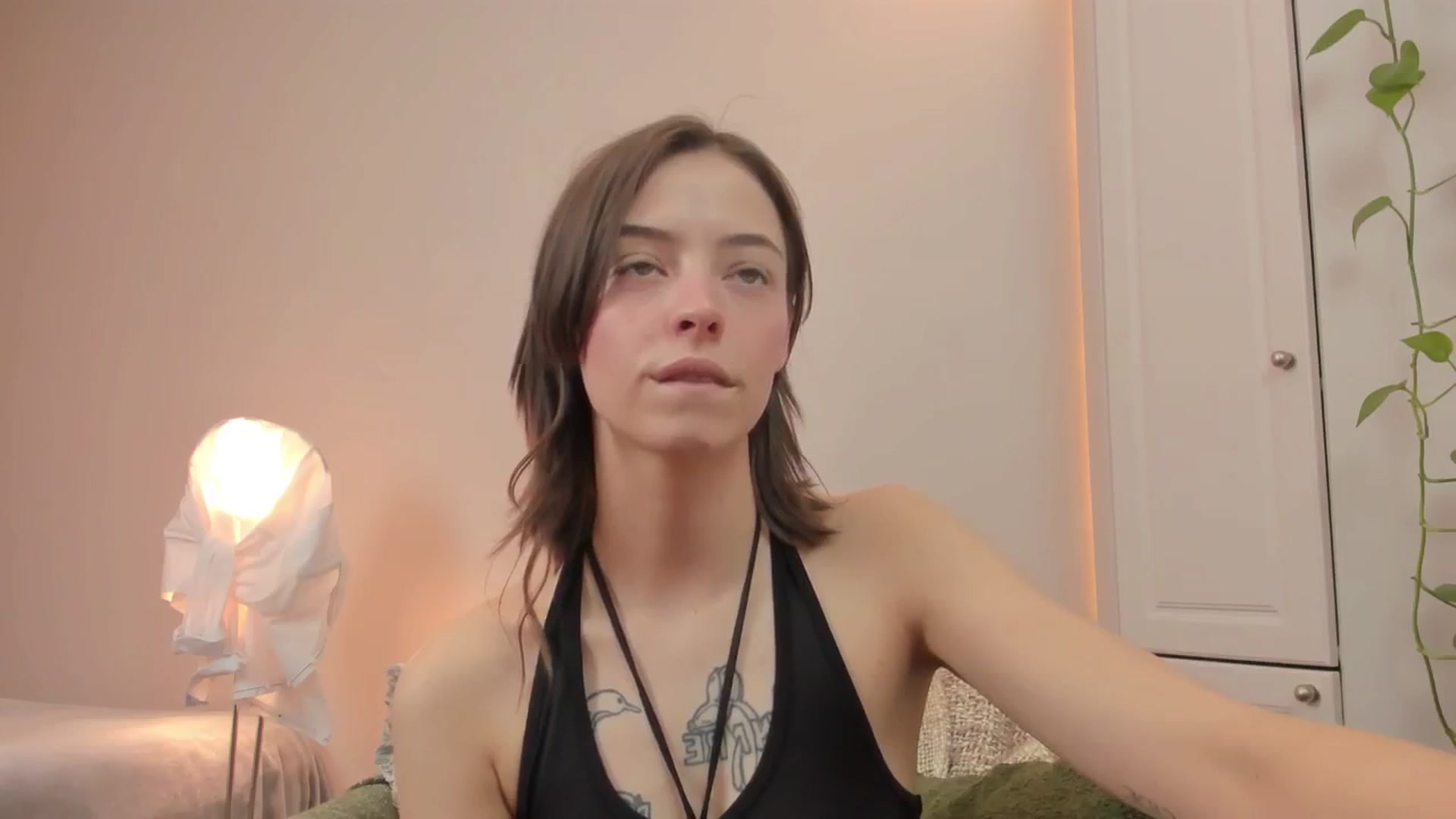 Gallery image thumbnail from CassislanD's myfreecams stream on, 06/27/2024, 14:01 image 12 of 20