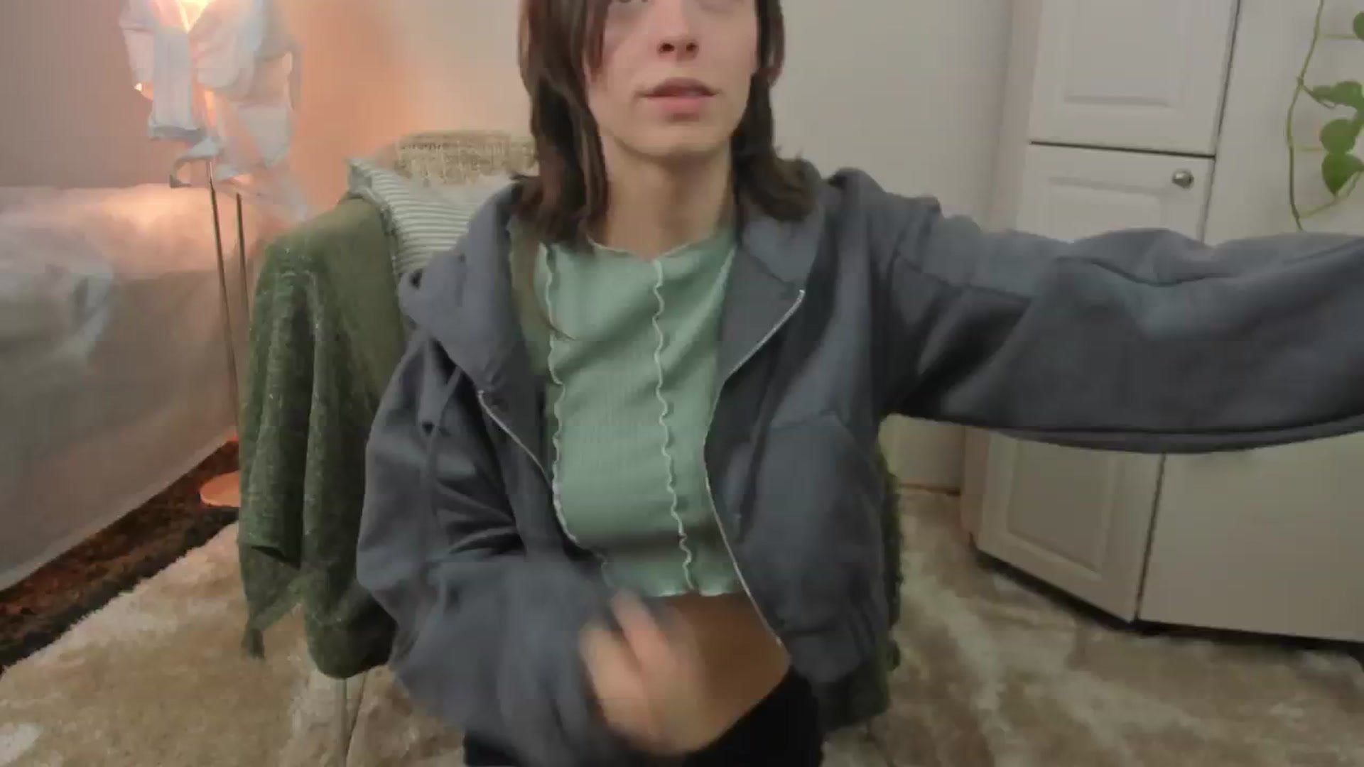 Gallery image thumbnail from CassislanD's myfreecams stream on, 06/29/2024, 18:09 image 1 of 20