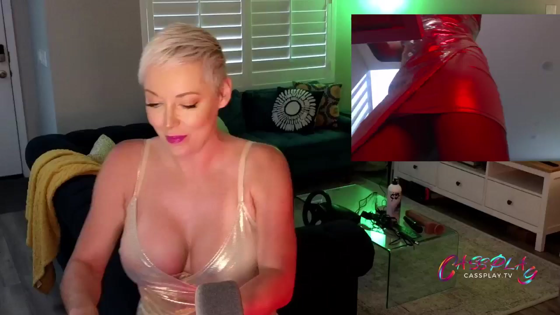 Gallery image thumbnail from Cassplay's myfreecams stream on, 05/25/2024, 17:17 image 7 of 20