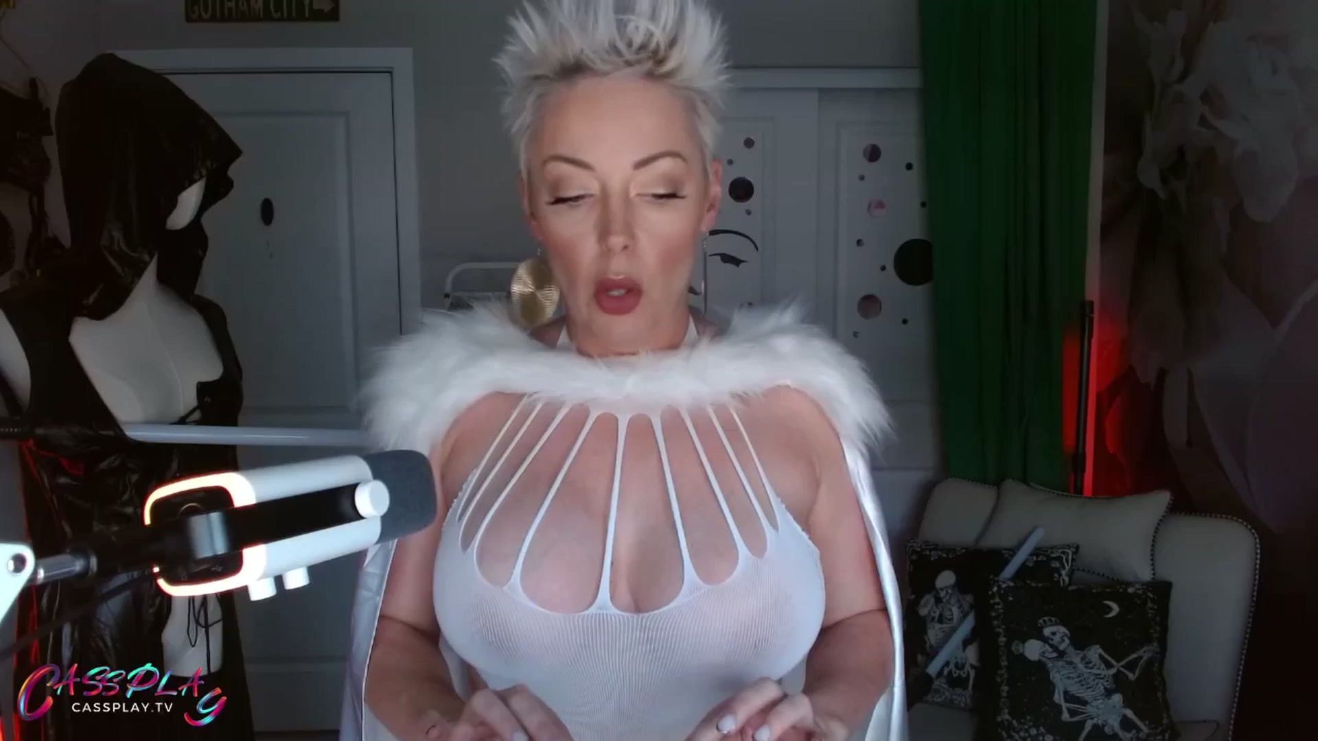 Gallery image thumbnail from Cassplay's myfreecams stream on, 05/18/2025, 18:01 image 2 of 20