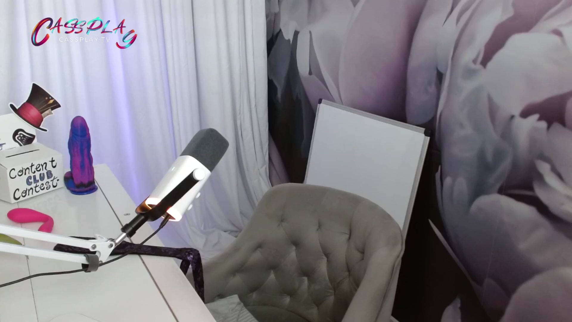 Gallery image thumbnail from Cassplay's myfreecams stream on, 06/01/2025, 17:33 image 14 of 20