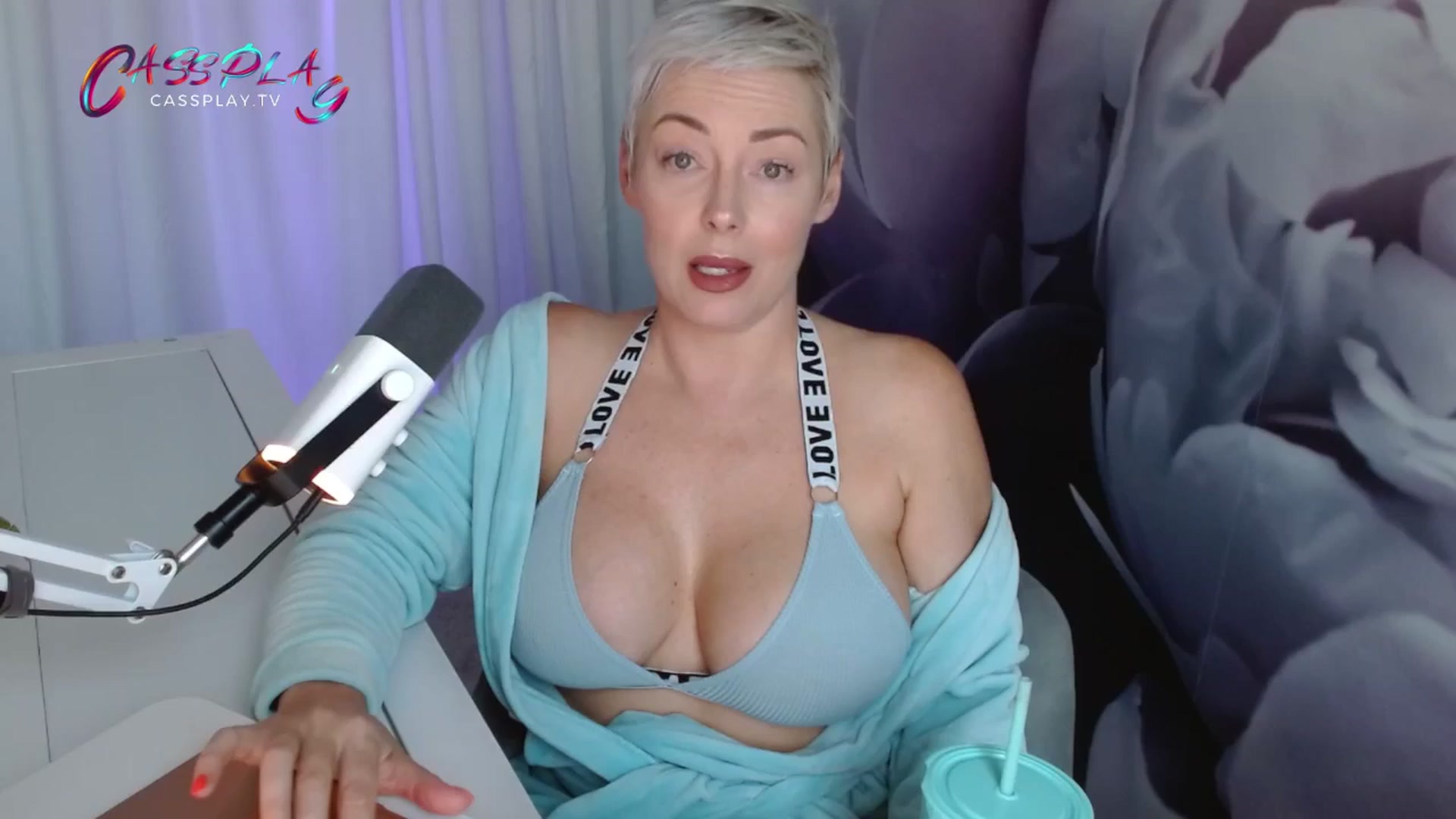 Gallery image thumbnail from Cassplay's myfreecams stream on, 06/02/2025, 23:58 image 9 of 20