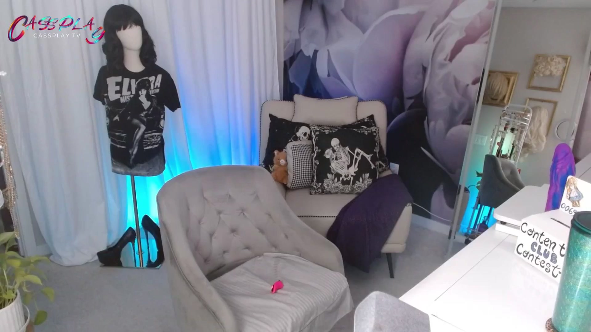 Gallery image thumbnail from Cassplay's myfreecams stream on, 06/08/2025, 18:51 image 10 of 20