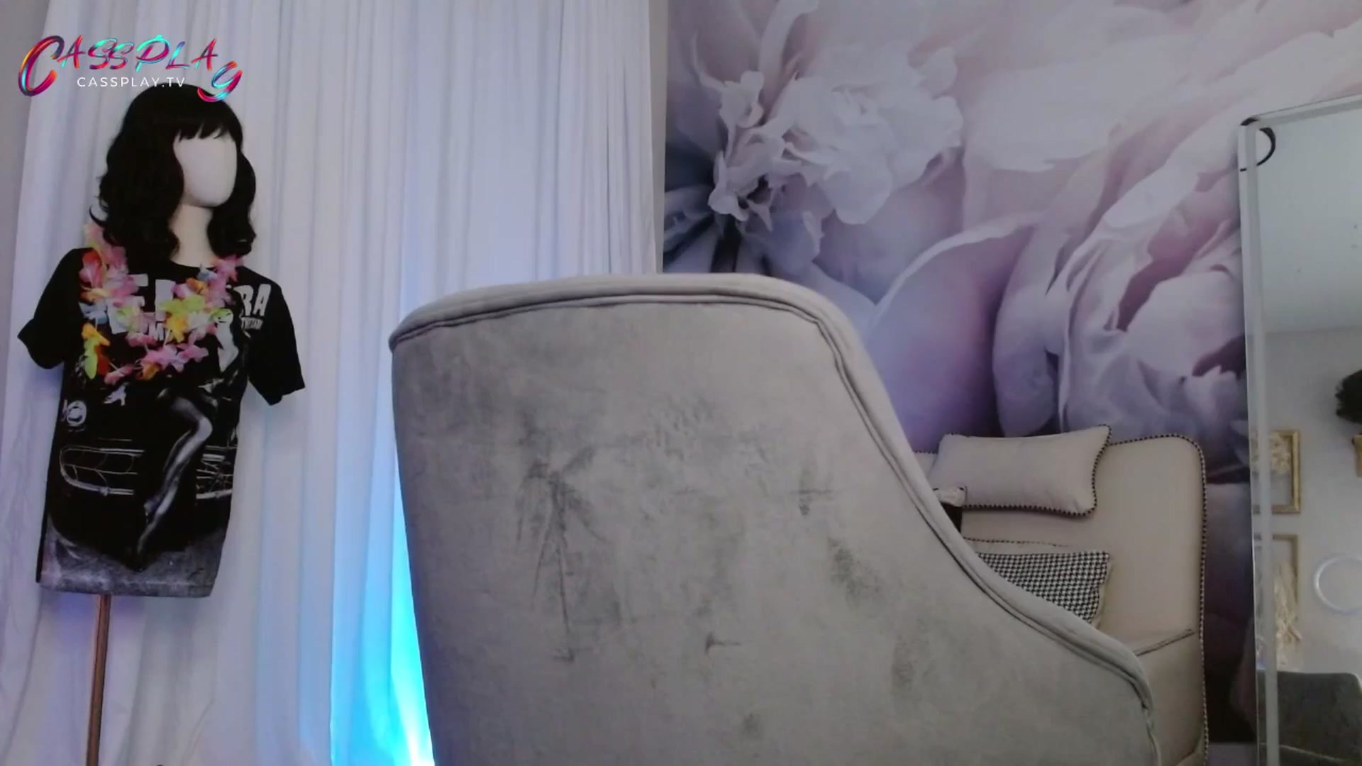 Gallery image thumbnail from Cassplay's myfreecams stream on, 06/20/2025, 23:38 image 9 of 20