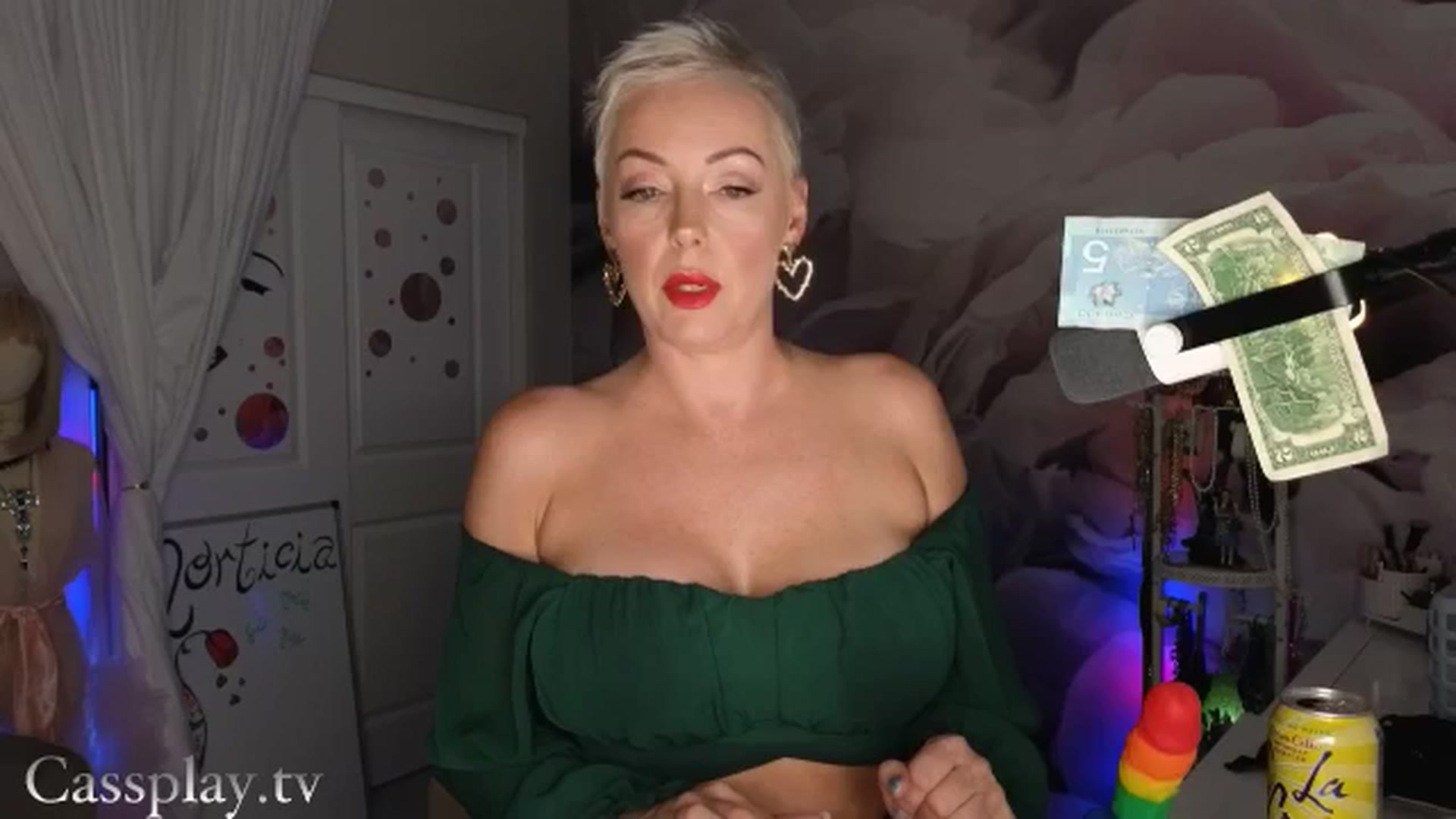 Gallery image thumbnail from Cassplay's myfreecams stream on, 07/24/2025, 01:02 image 16 of 20