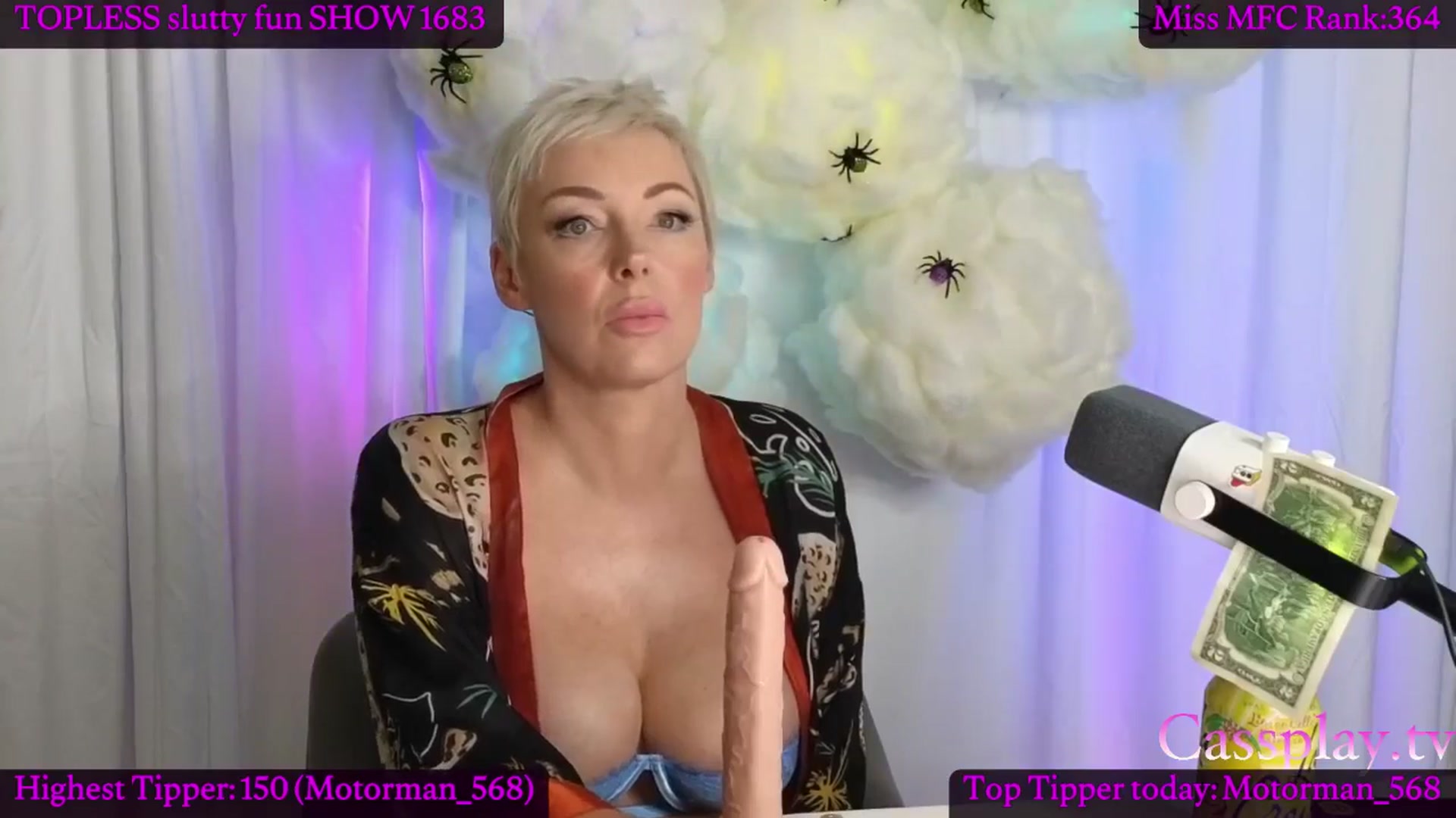 Gallery image thumbnail from Cassplay's myfreecams stream on, 08/27/2025, 23:28 image 16 of 20