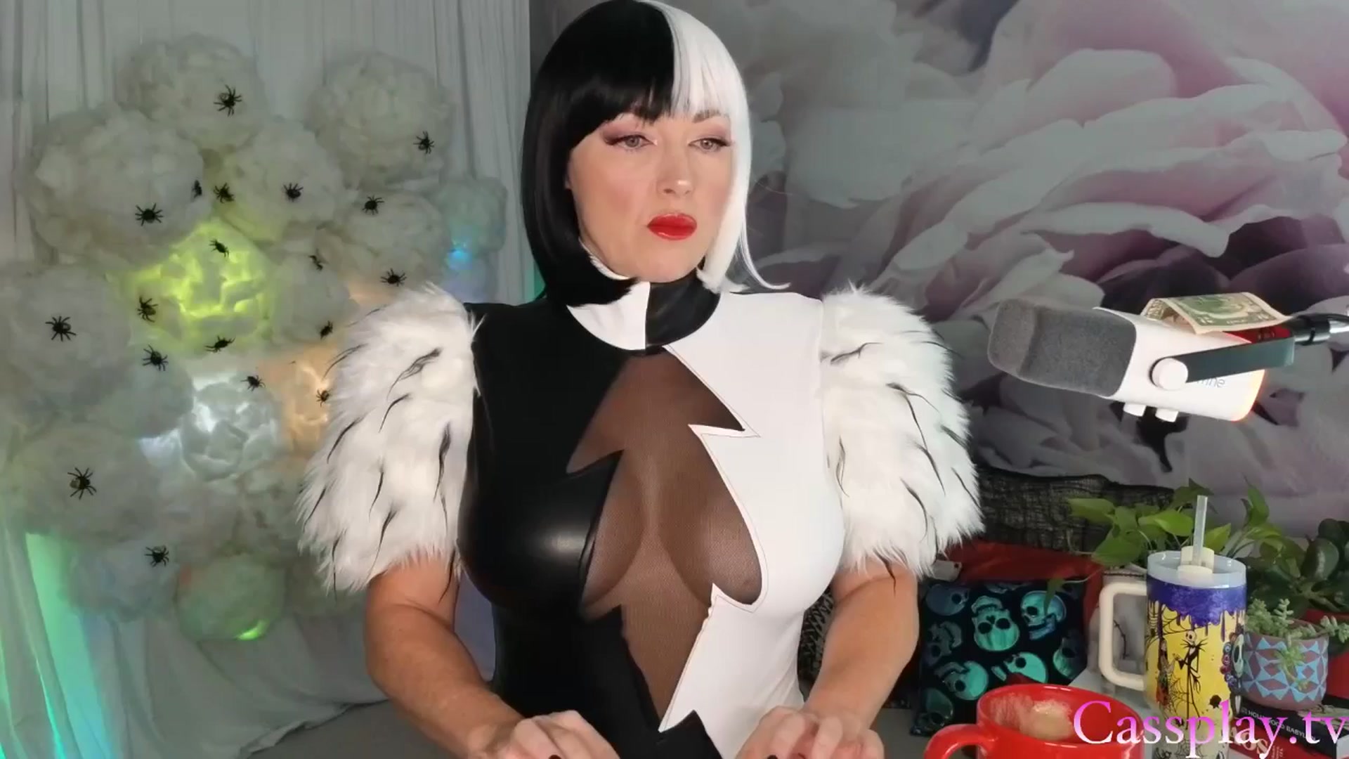 Gallery image thumbnail from Cassplay's myfreecams stream on, 09/17/2025, 22:32 image 11 of 20
