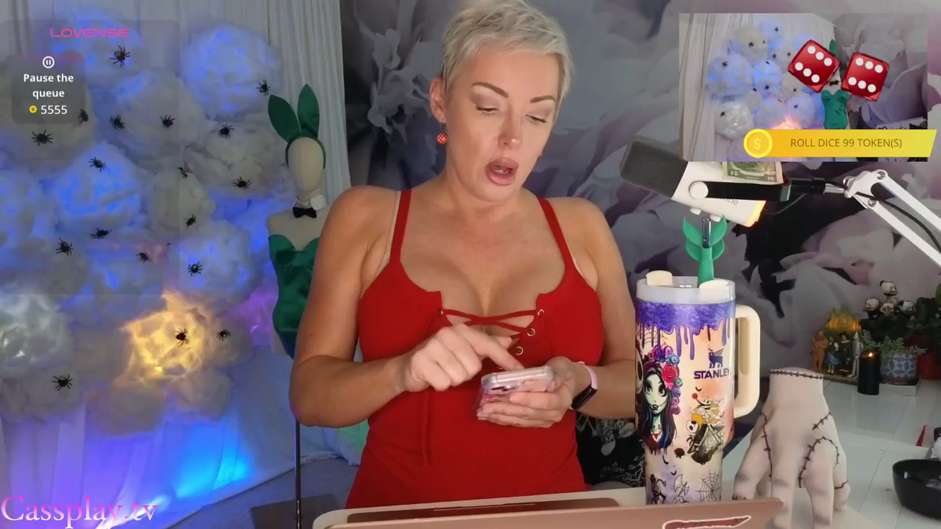 Gallery image thumbnail from Cassplay's myfreecams stream on, 09/25/2025, 21:09 image 14 of 20
