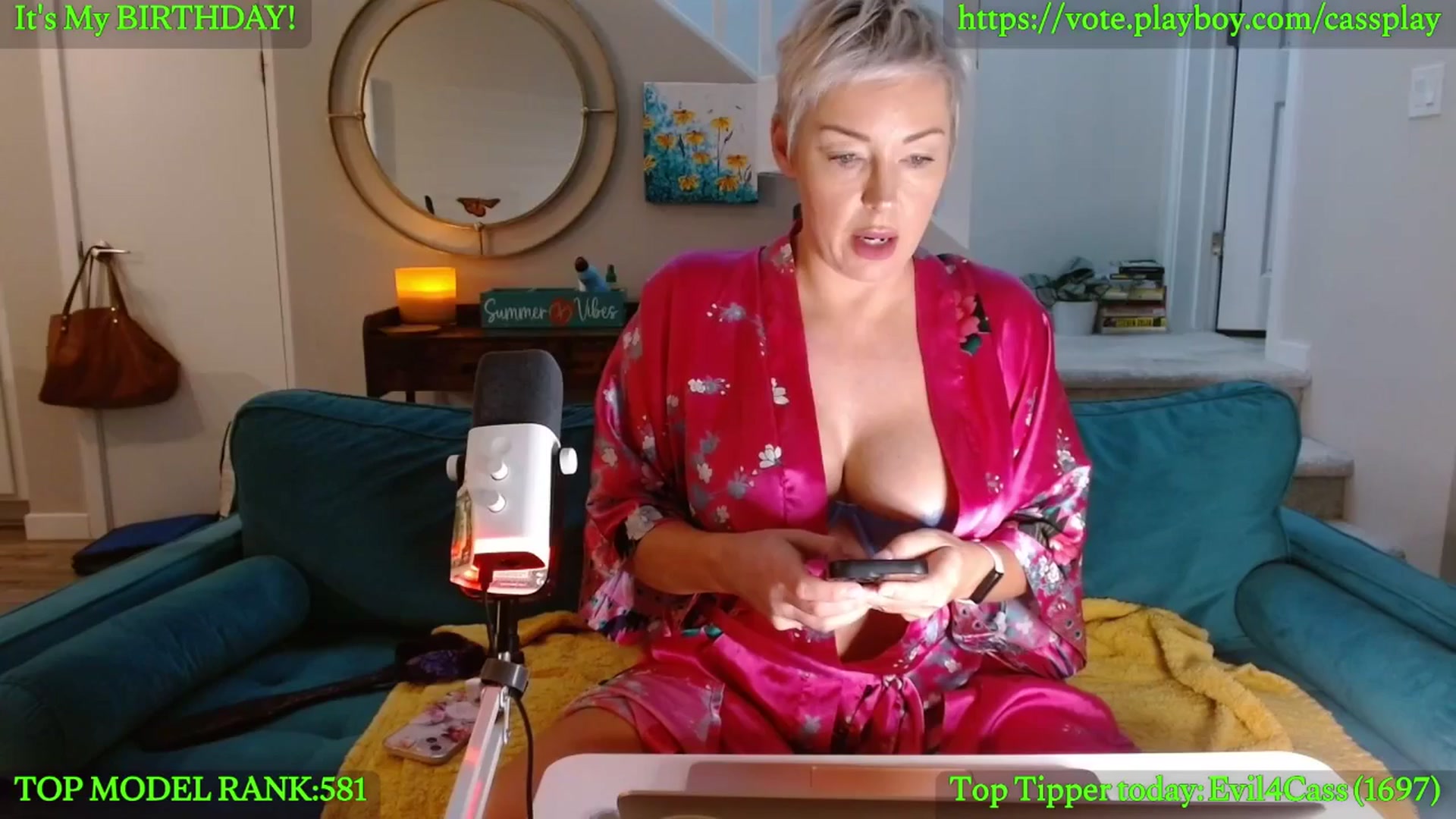 Gallery image thumbnail from Cassplay's myfreecams stream on, 10/18/2025, 16:35 image 19 of 20