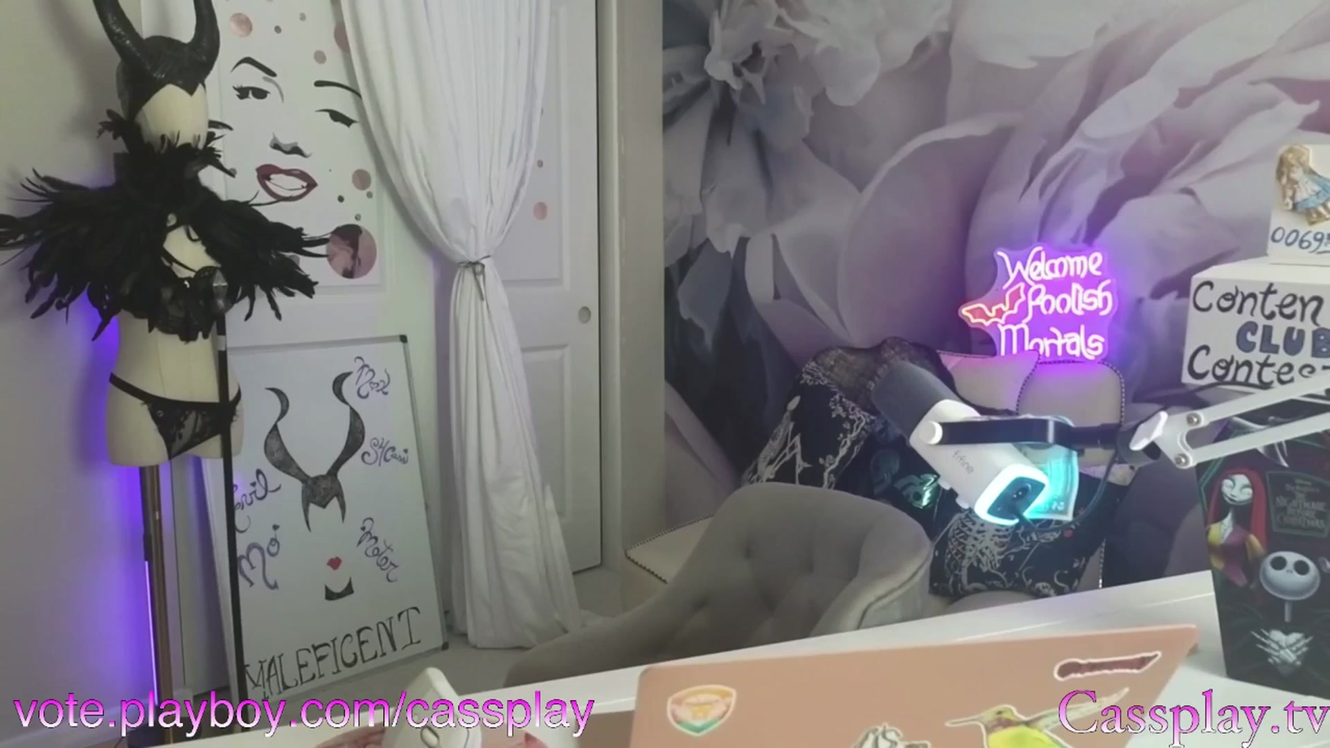 Gallery image thumbnail from Cassplay's myfreecams stream on, 10/31/2025, 22:18 image 8 of 20