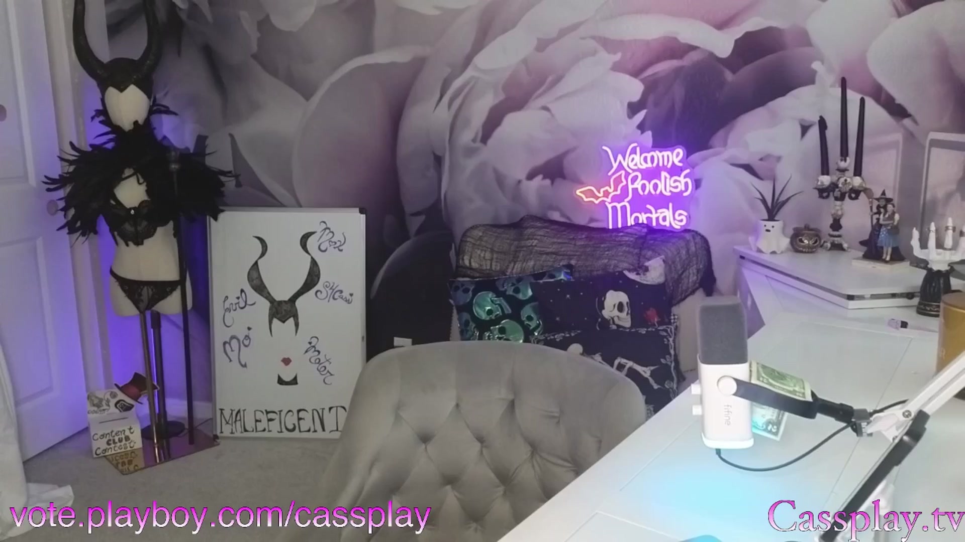 Gallery image thumbnail from Cassplay's myfreecams stream on, 11/01/2025, 18:55 image 4 of 20