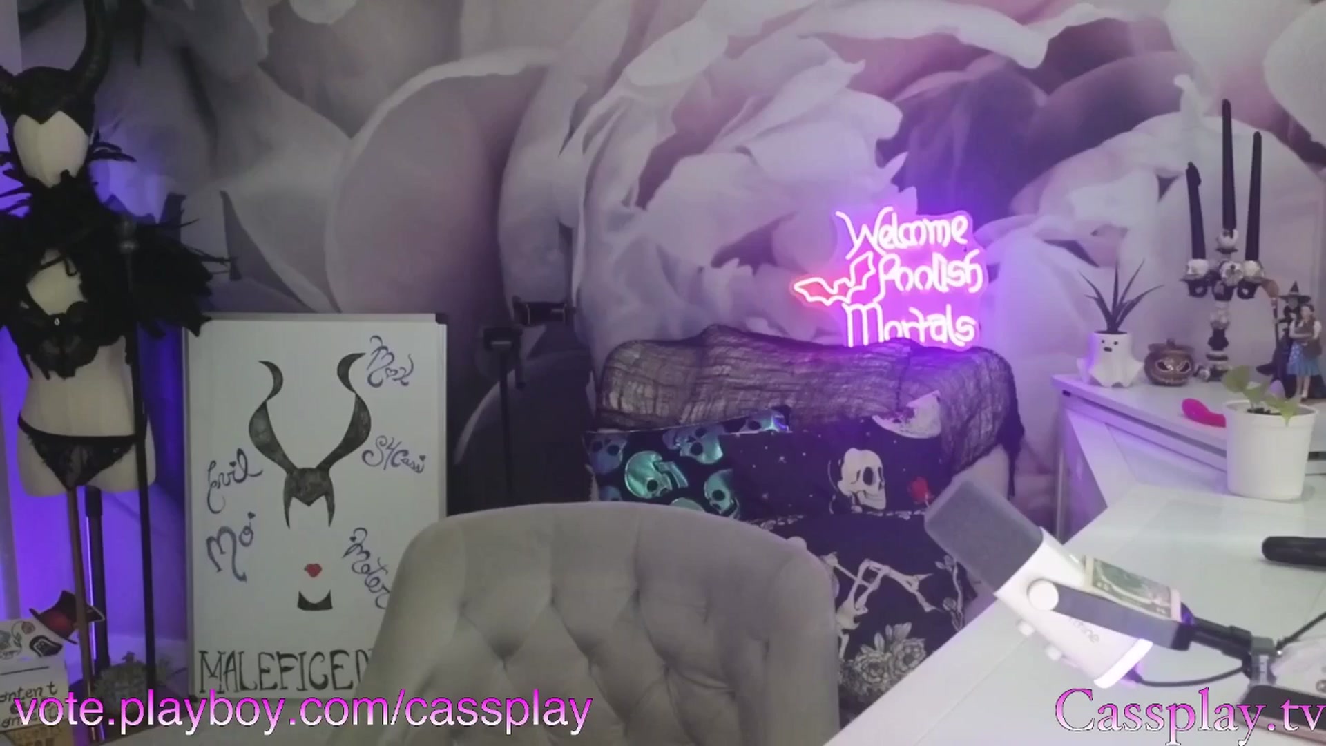 Gallery image thumbnail from Cassplay's myfreecams stream on, 11/01/2025, 21:08 image 2 of 20