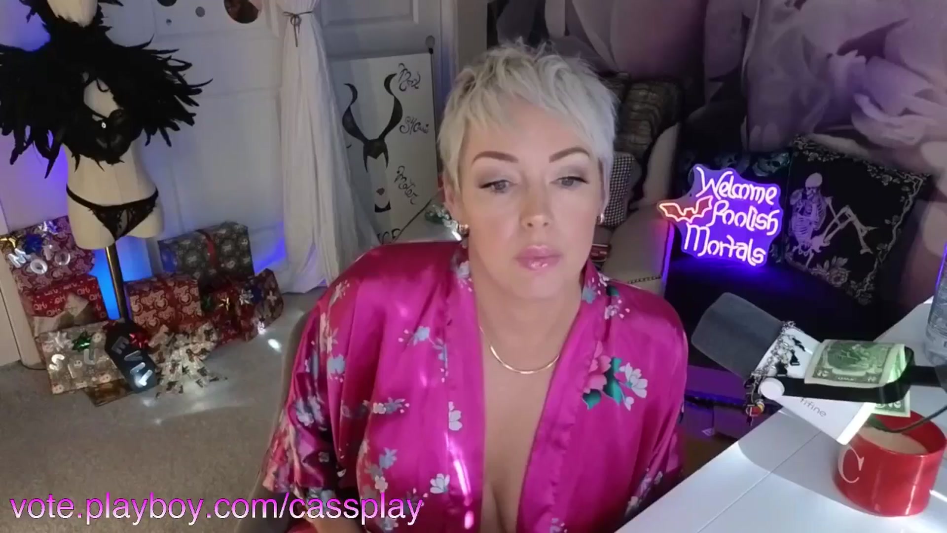 Gallery image thumbnail from Cassplay's myfreecams stream on, 11/18/2025, 20:53 image 4 of 20