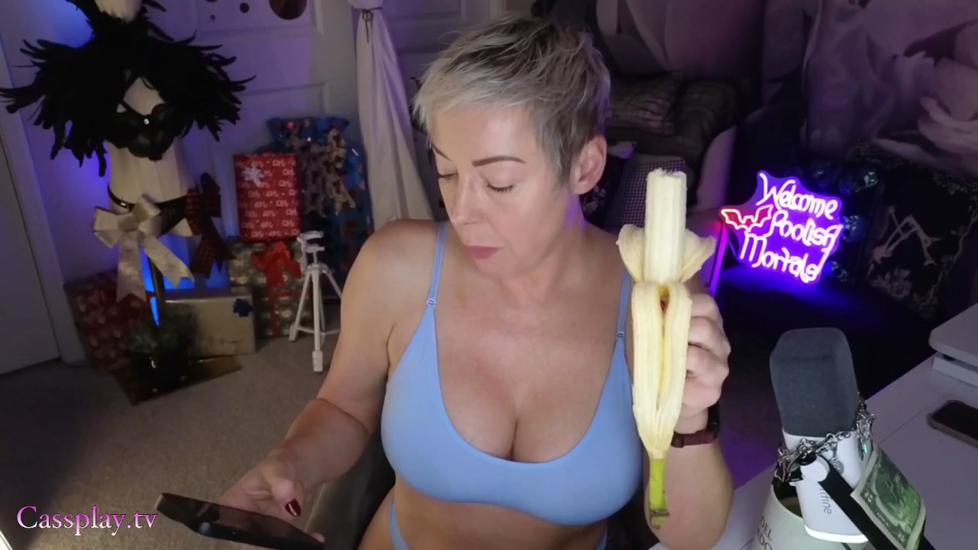 Gallery image thumbnail from Cassplay's myfreecams stream on, 11/23/2025, 15:23 image 1 of 20