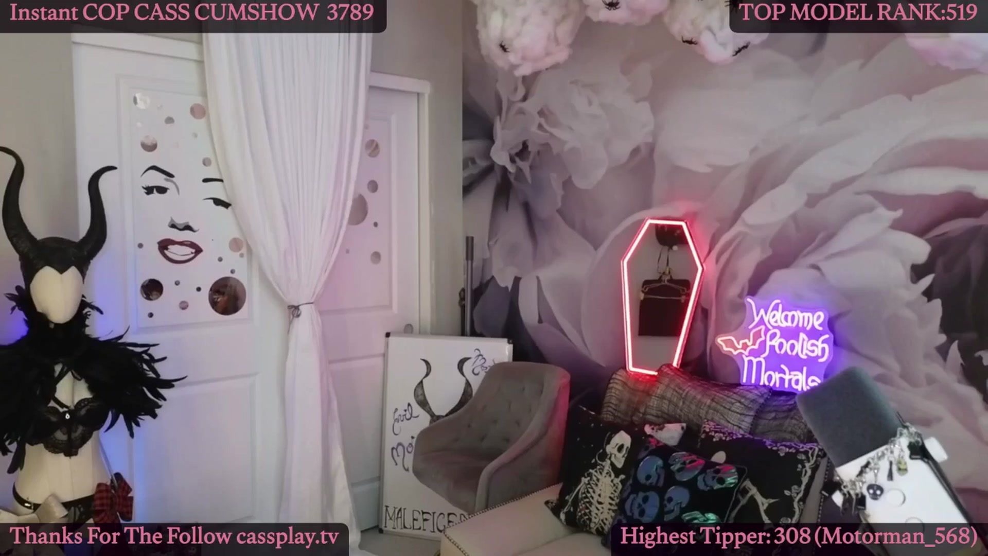 Gallery image thumbnail from Cassplay's myfreecams stream on, 12/04/2025, 21:36 image 17 of 20
