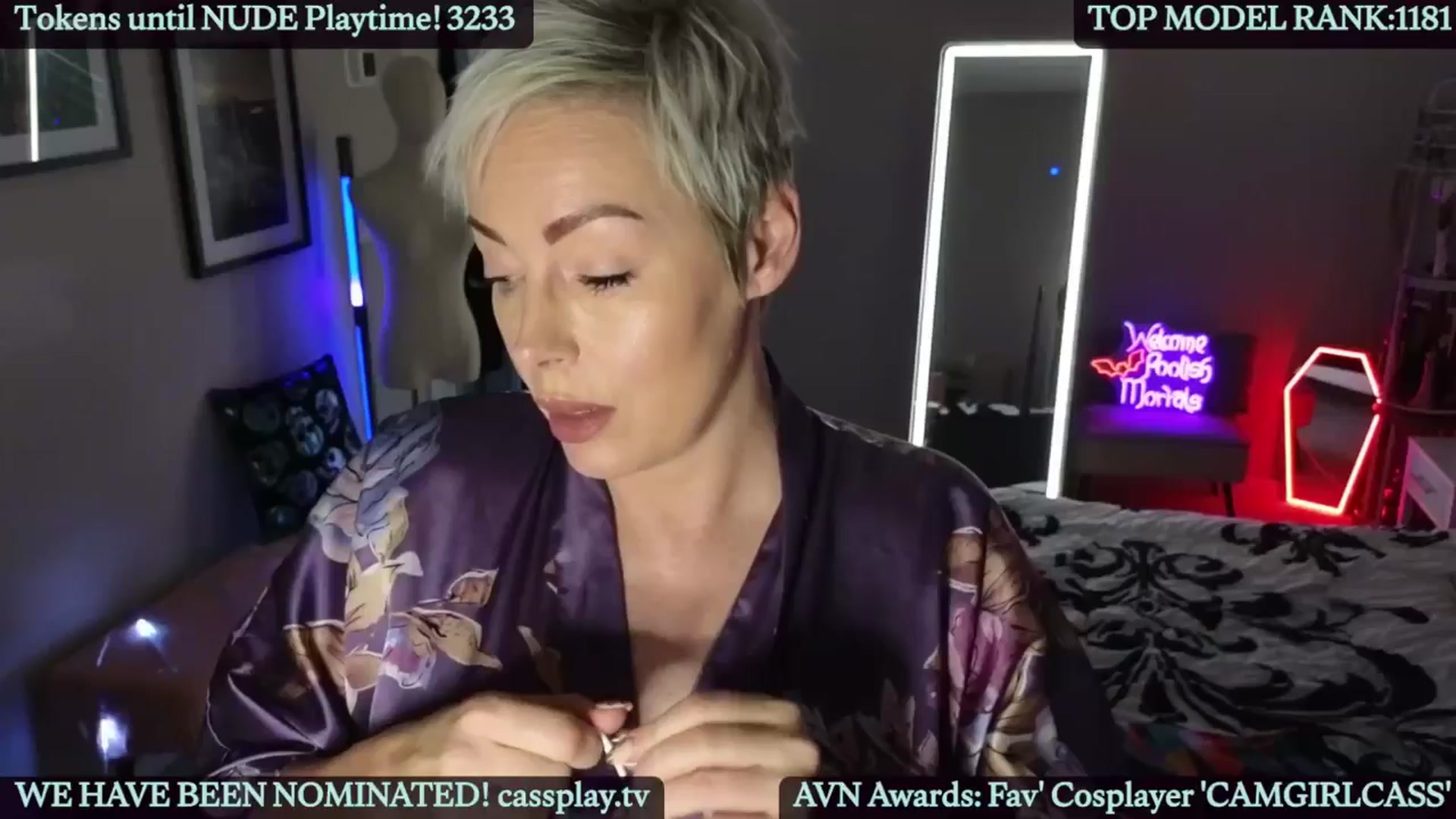 Gallery image thumbnail from Cassplay's myfreecams stream on, 12/18/2025, 22:33 image 14 of 20