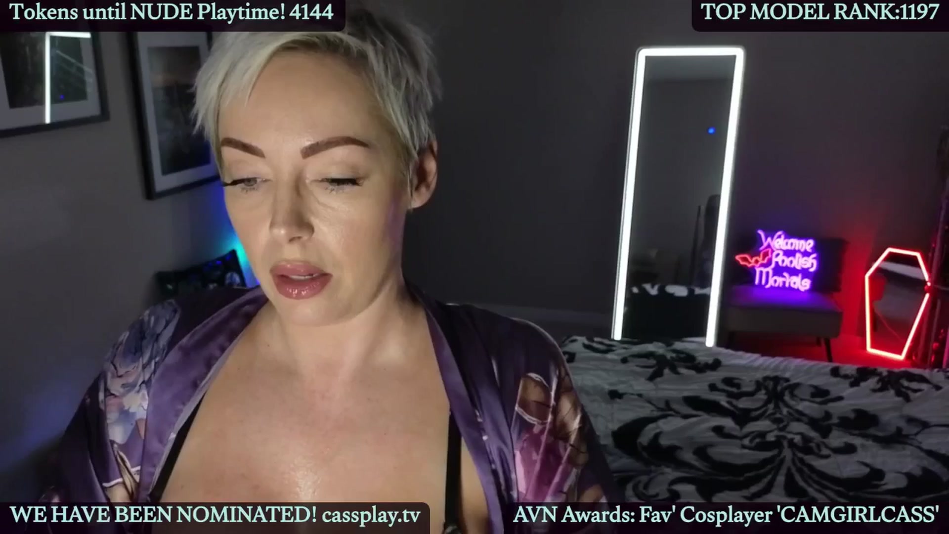 Gallery image thumbnail from Cassplay's myfreecams stream on, 12/18/2025, 22:33 image 3 of 20