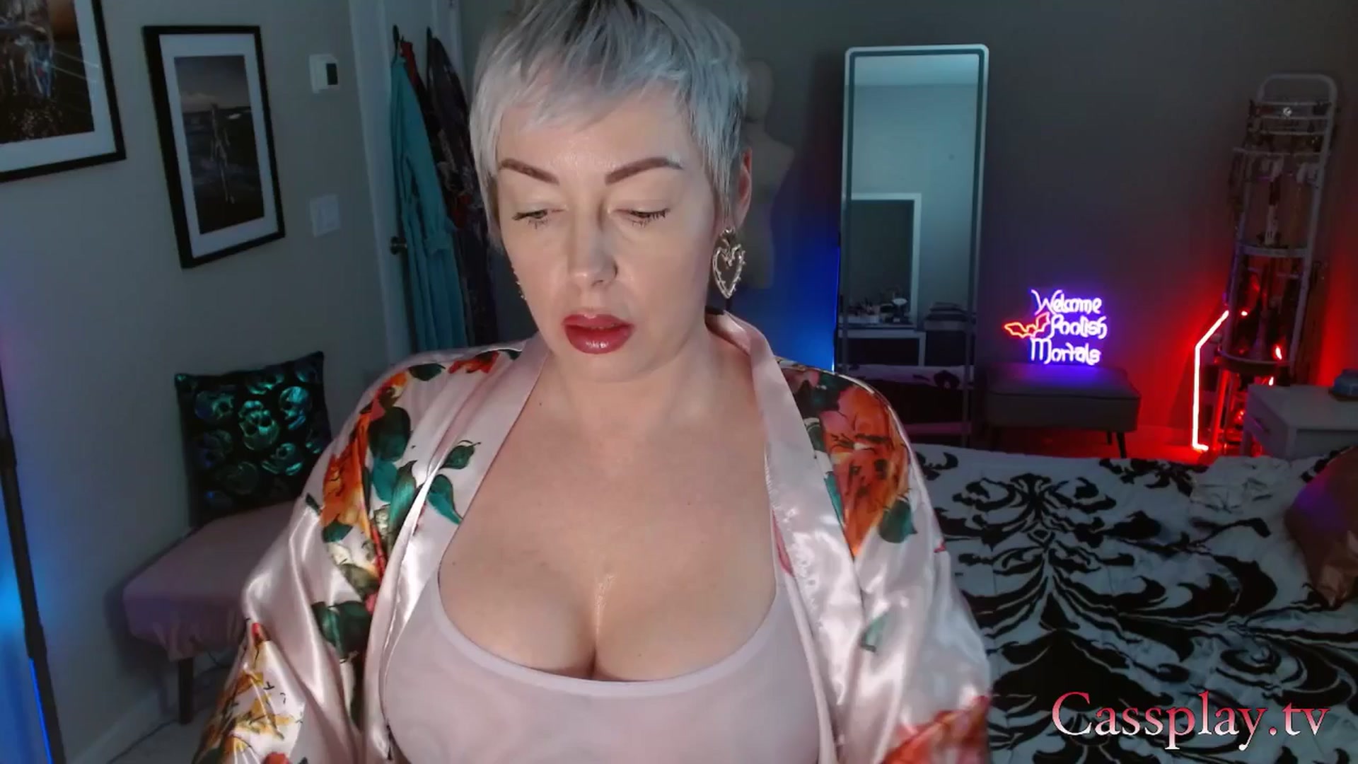 Gallery image thumbnail from Cassplay's myfreecams stream on, 12/23/2025, 20:02 image 1 of 20