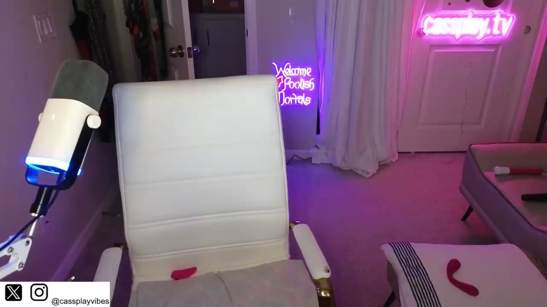 Gallery image thumbnail from Cassplay's myfreecams stream on, 07/04/2026, 16:39 image 1 of 20