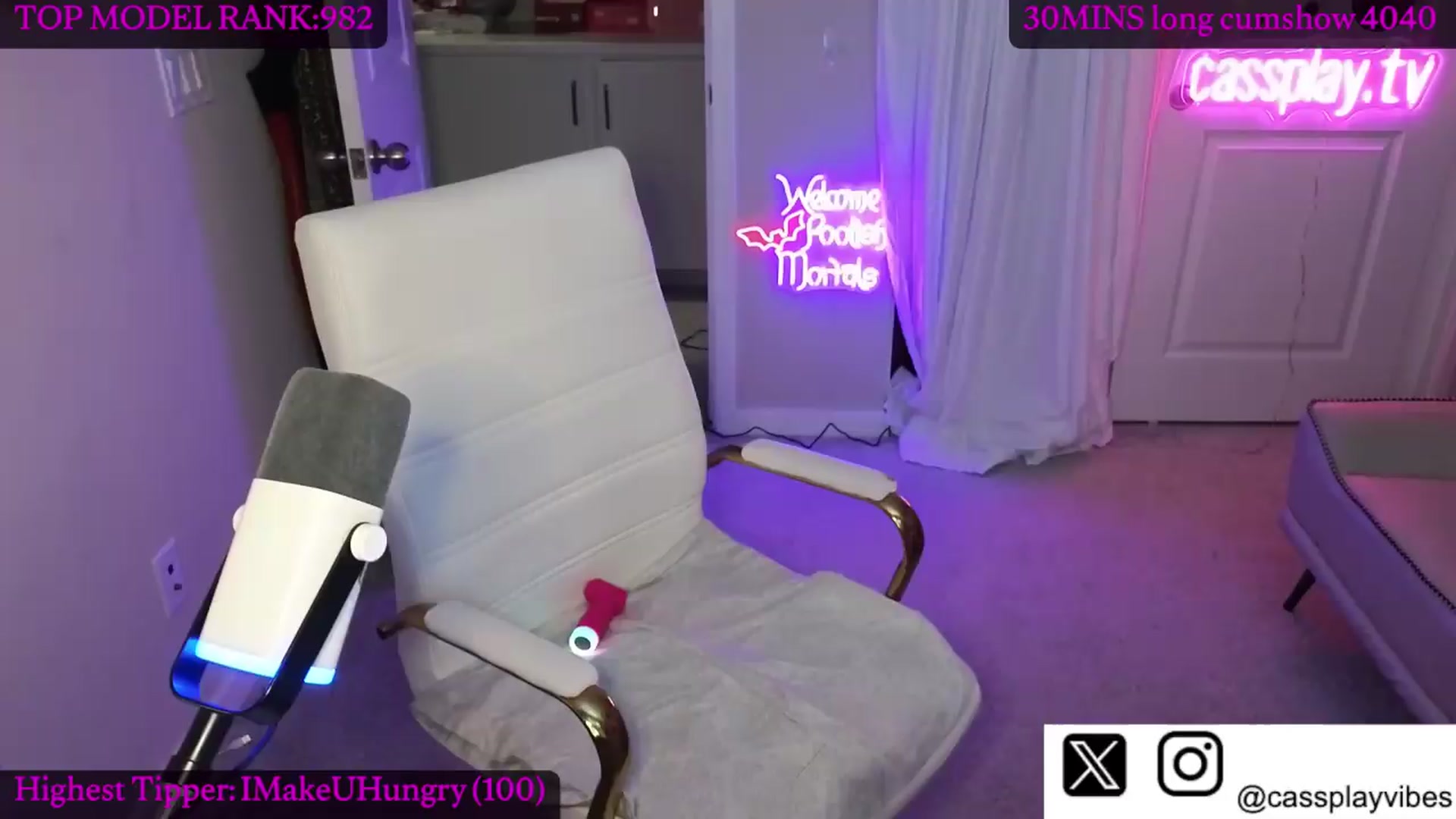 Gallery image thumbnail from Cassplay's myfreecams stream on, 07/05/2026, 20:54 image 17 of 20