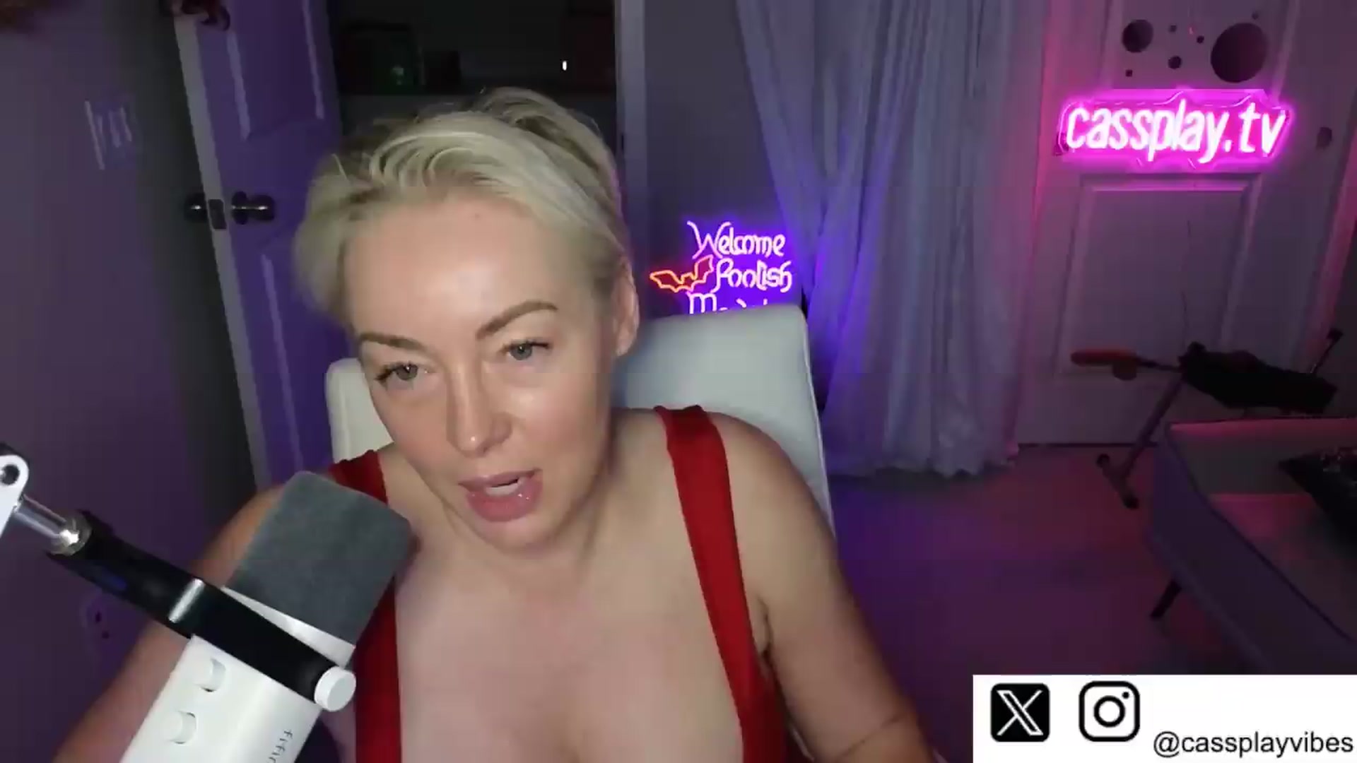 Gallery image thumbnail from Cassplay's myfreecams stream on, 07/19/2026, 13:19 image 16 of 20