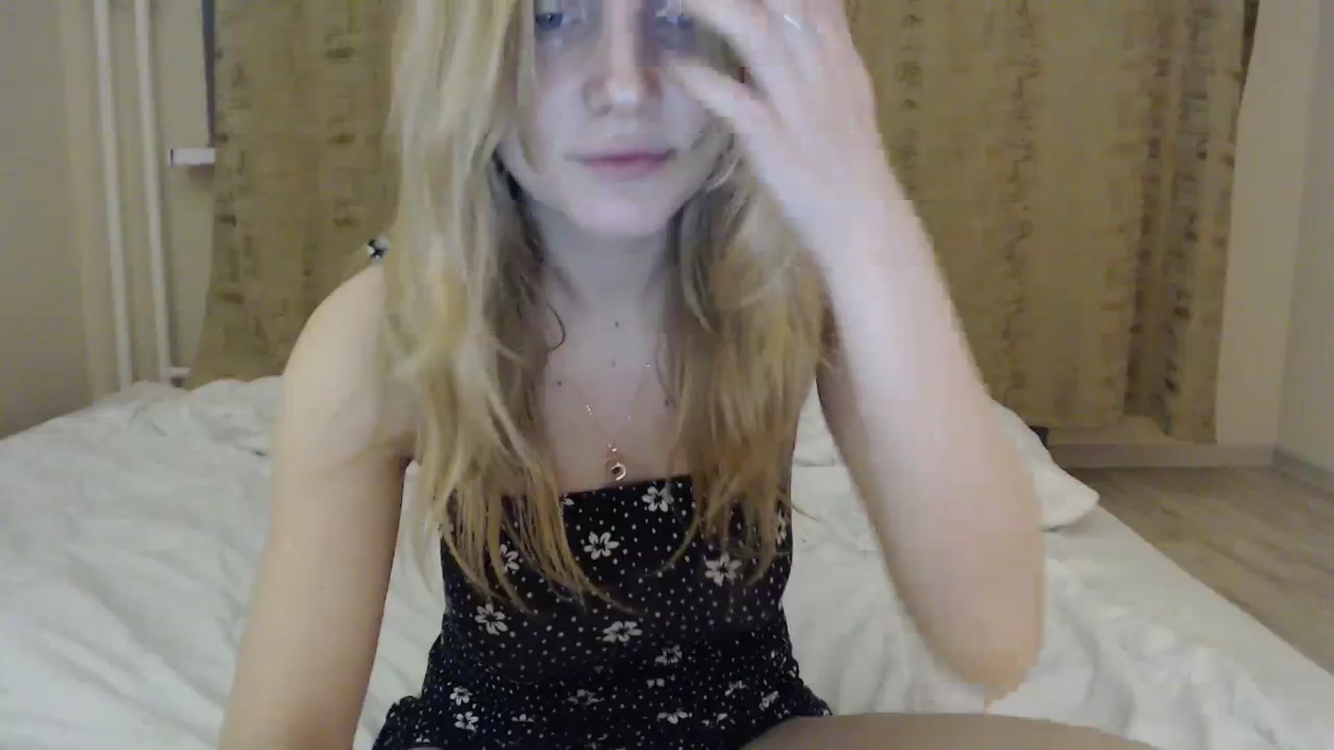 Gallery image thumbnail from CatInMilkland's myfreecams stream on, 03/17/2024, 19:19 image 3 of 20