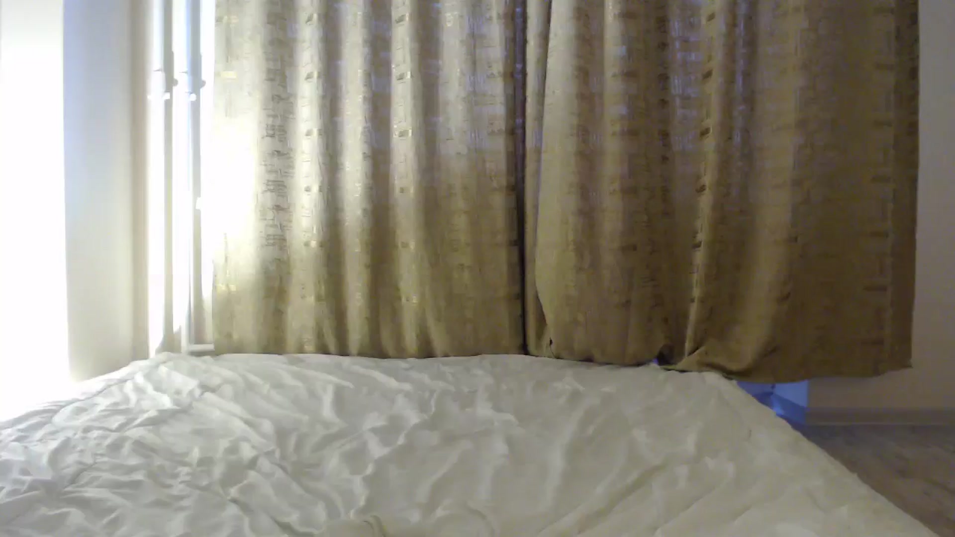 Gallery image thumbnail from CatInMilkland's myfreecams stream on, 07/27/2024, 19:53 image 5 of 20