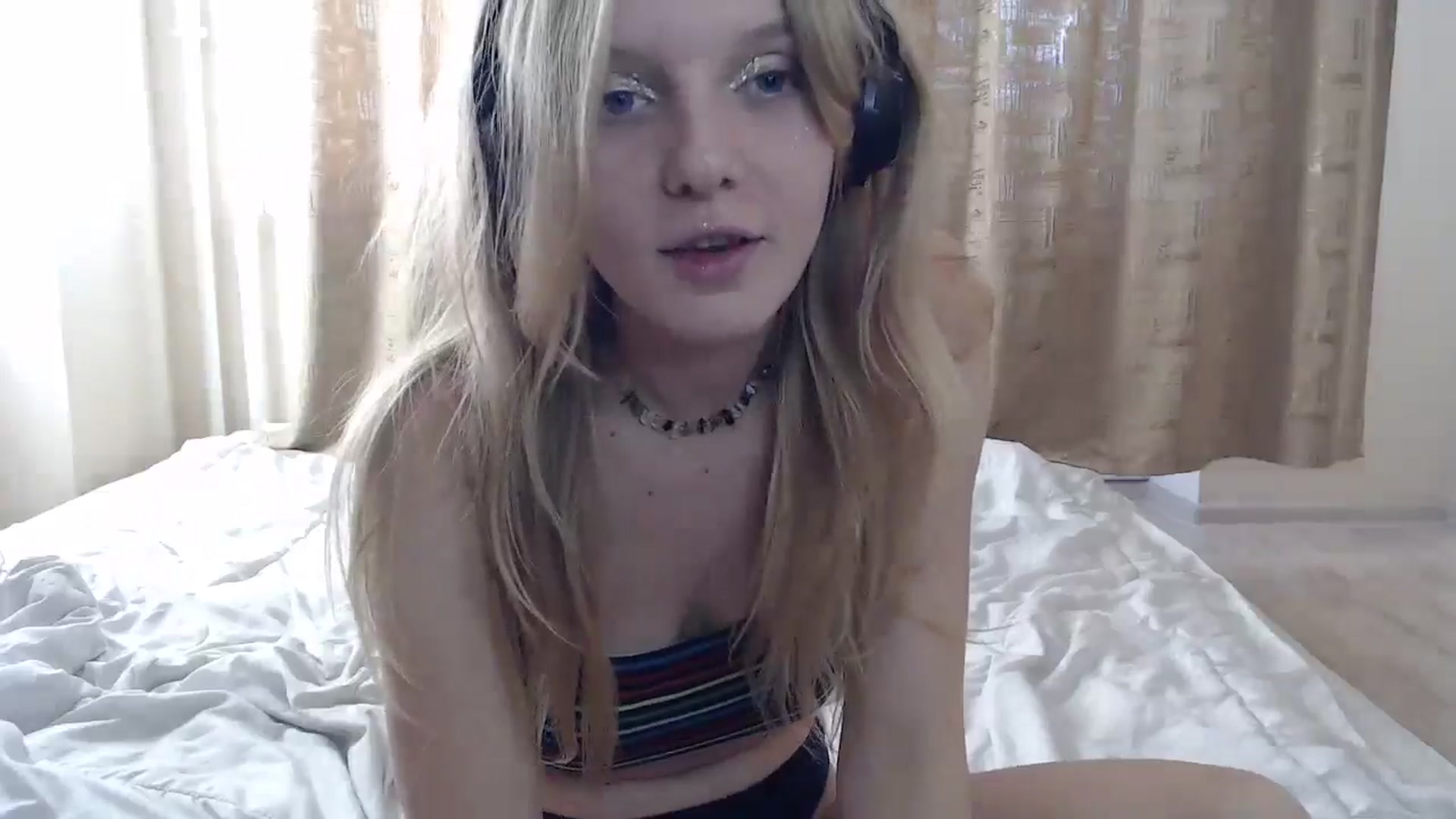 Gallery image thumbnail from CatInMilkland's myfreecams stream on, 08/24/2024, 16:17 image 12 of 20