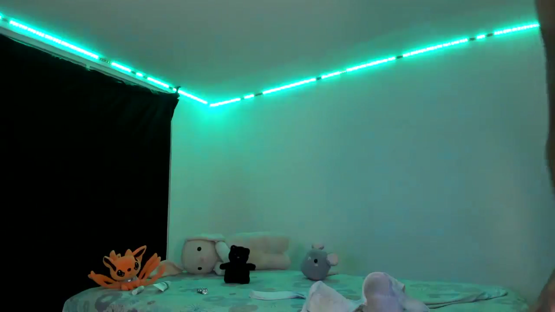 Gallery image thumbnail from Cat_Honey's myfreecams stream on, 04/29/2026, 05:37 image 5 of 20